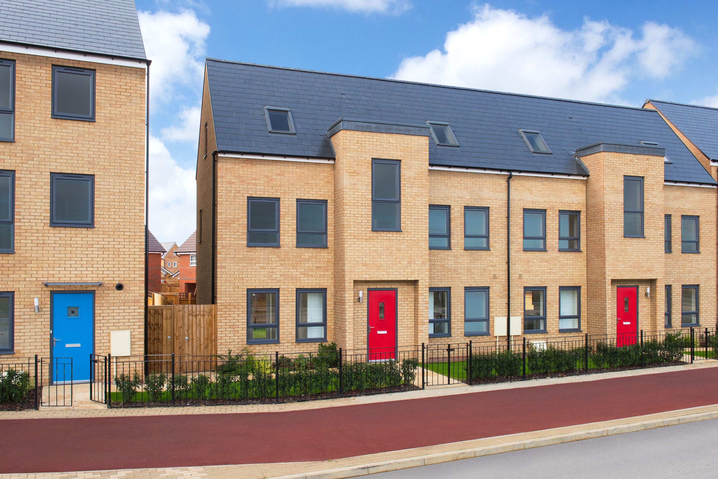 Discover new homes in Milton Keynes at Brooklands Barratt Homes