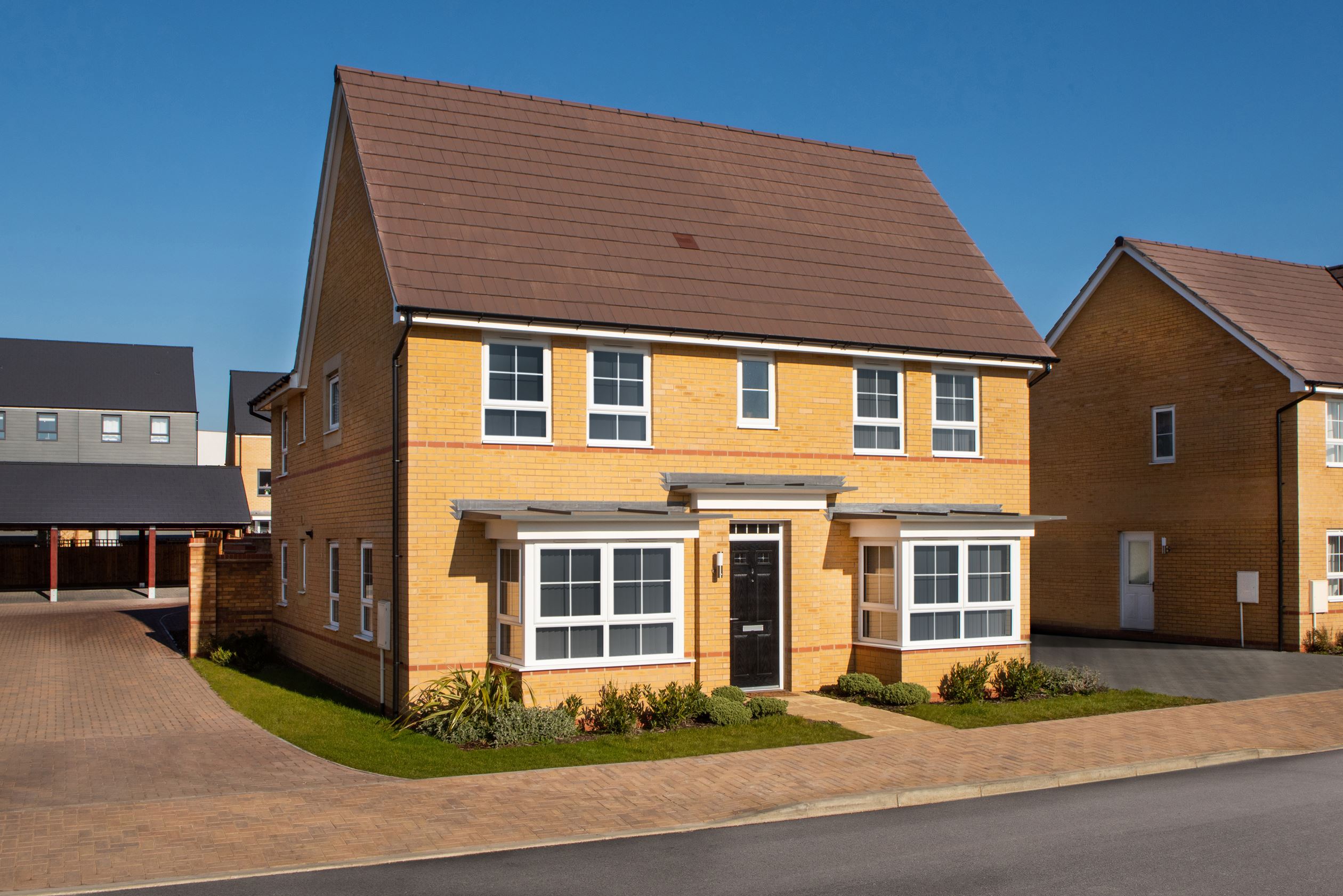 Discover new homes in Milton Keynes at Brooklands Barratt Homes