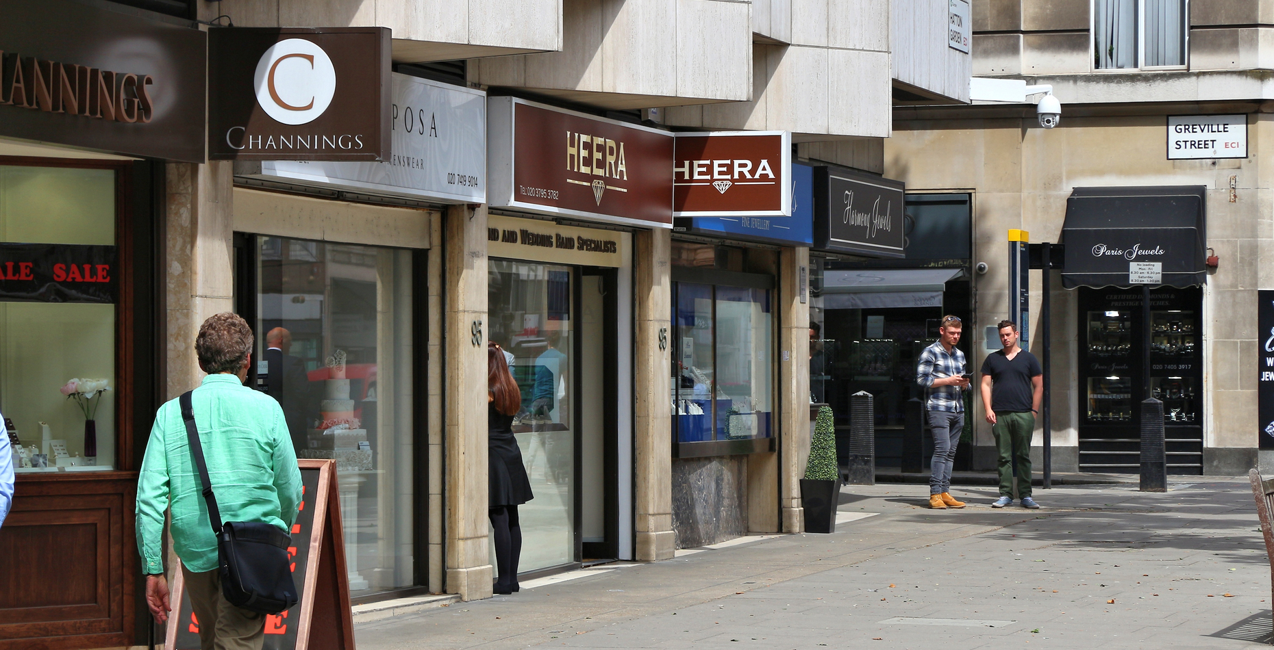 New Homes & Flats in Hatton Barratt London