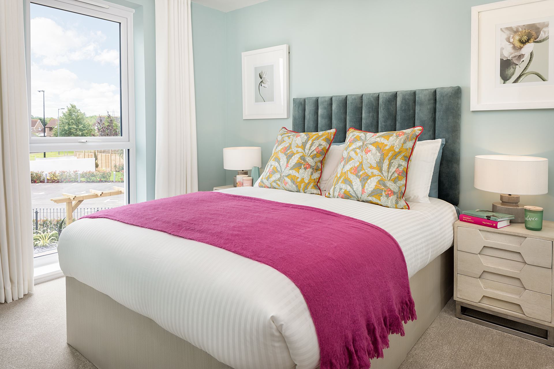 Further double bedroom in the Woodcote 4 bedroom home 