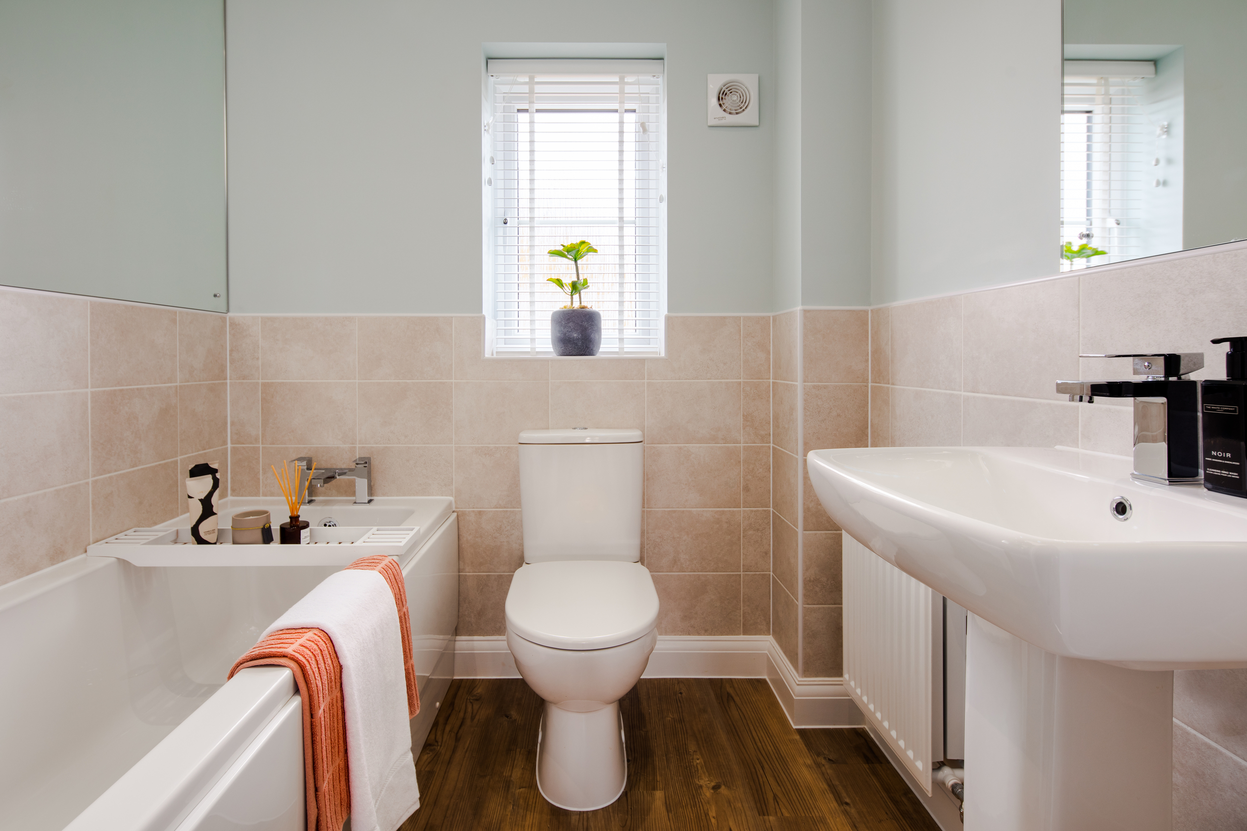 Family bathroom in the Maidstone 3 bedroom home