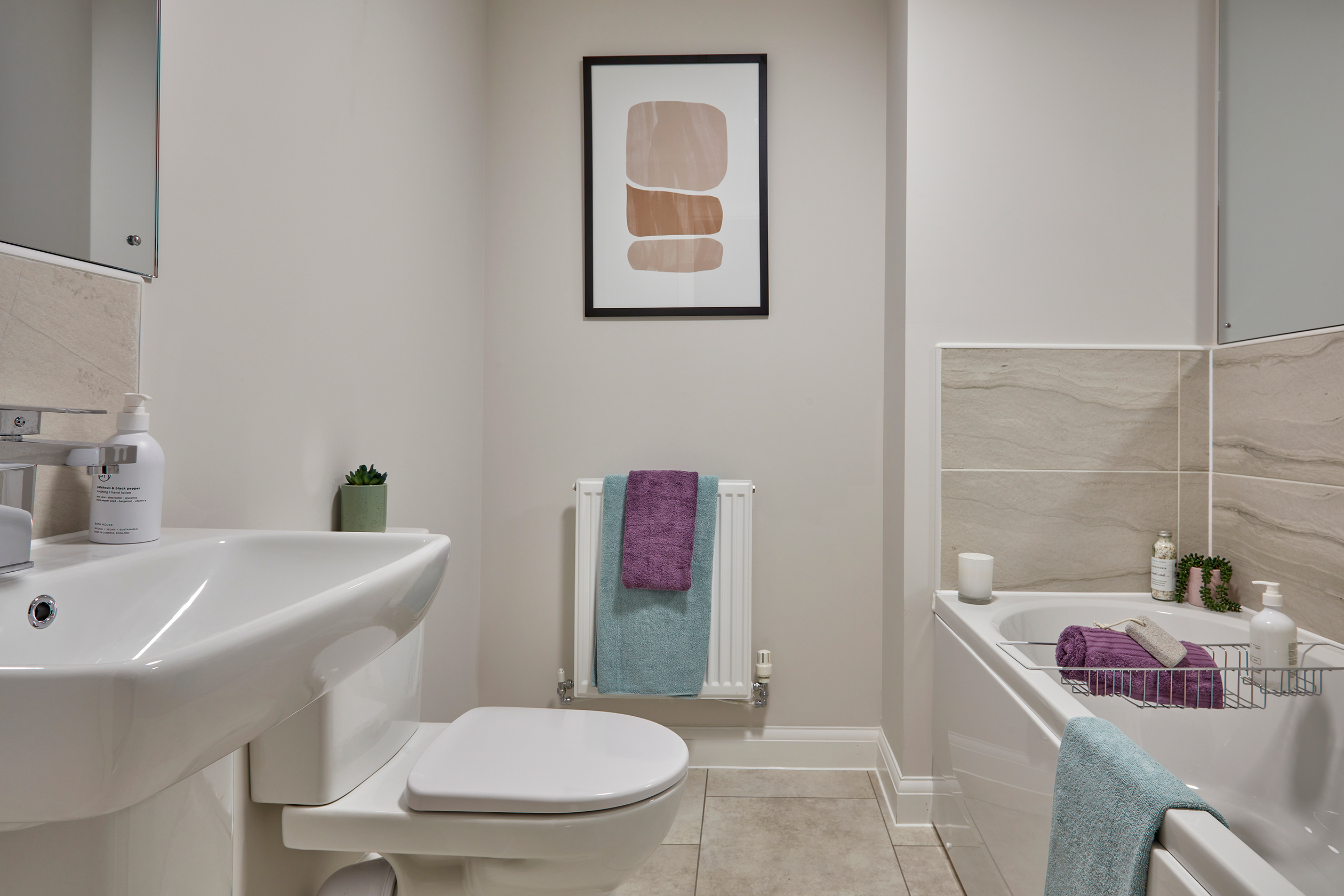 Family bathroom in the Haversham 4 bedroom home