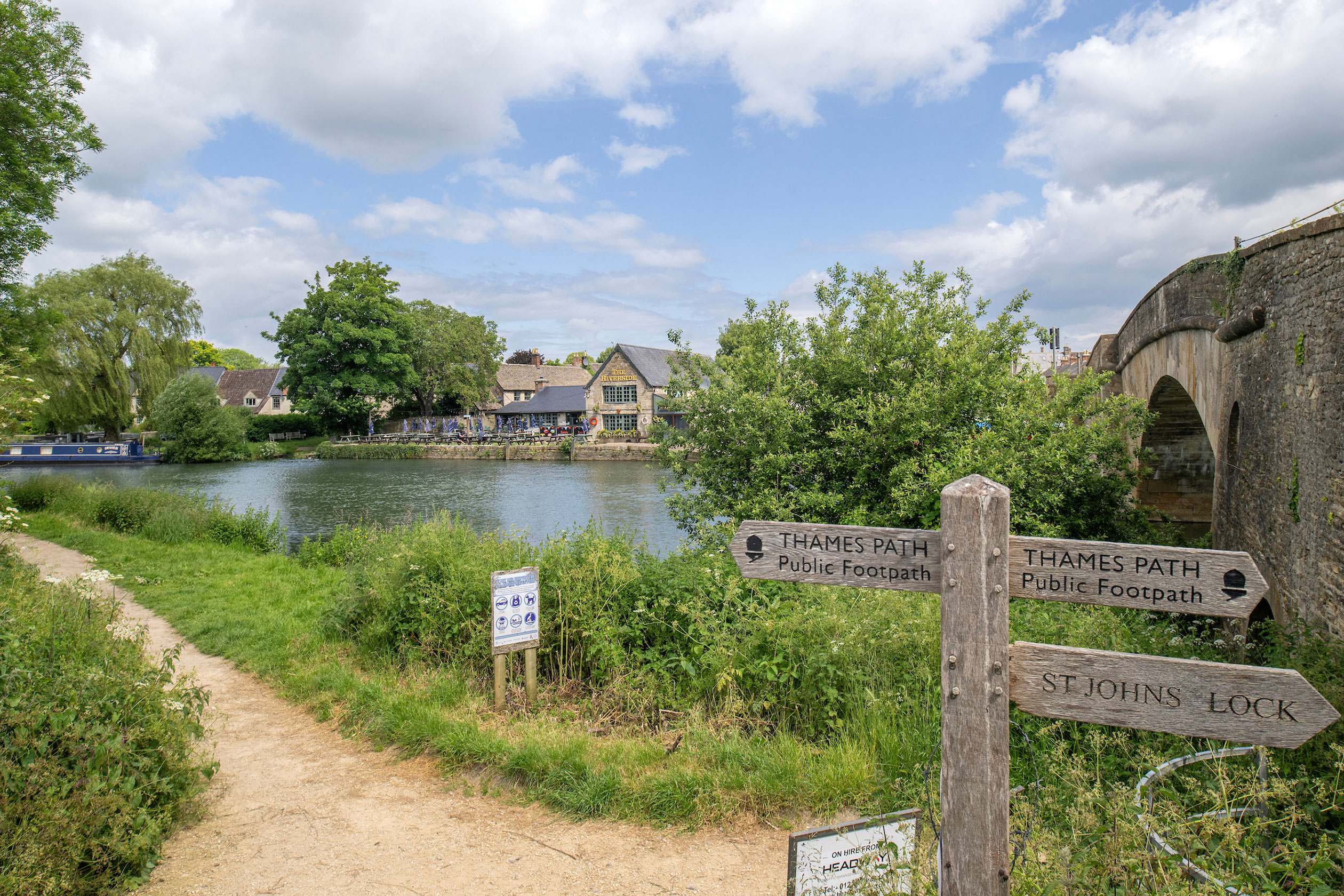Local image of the park in Highworth