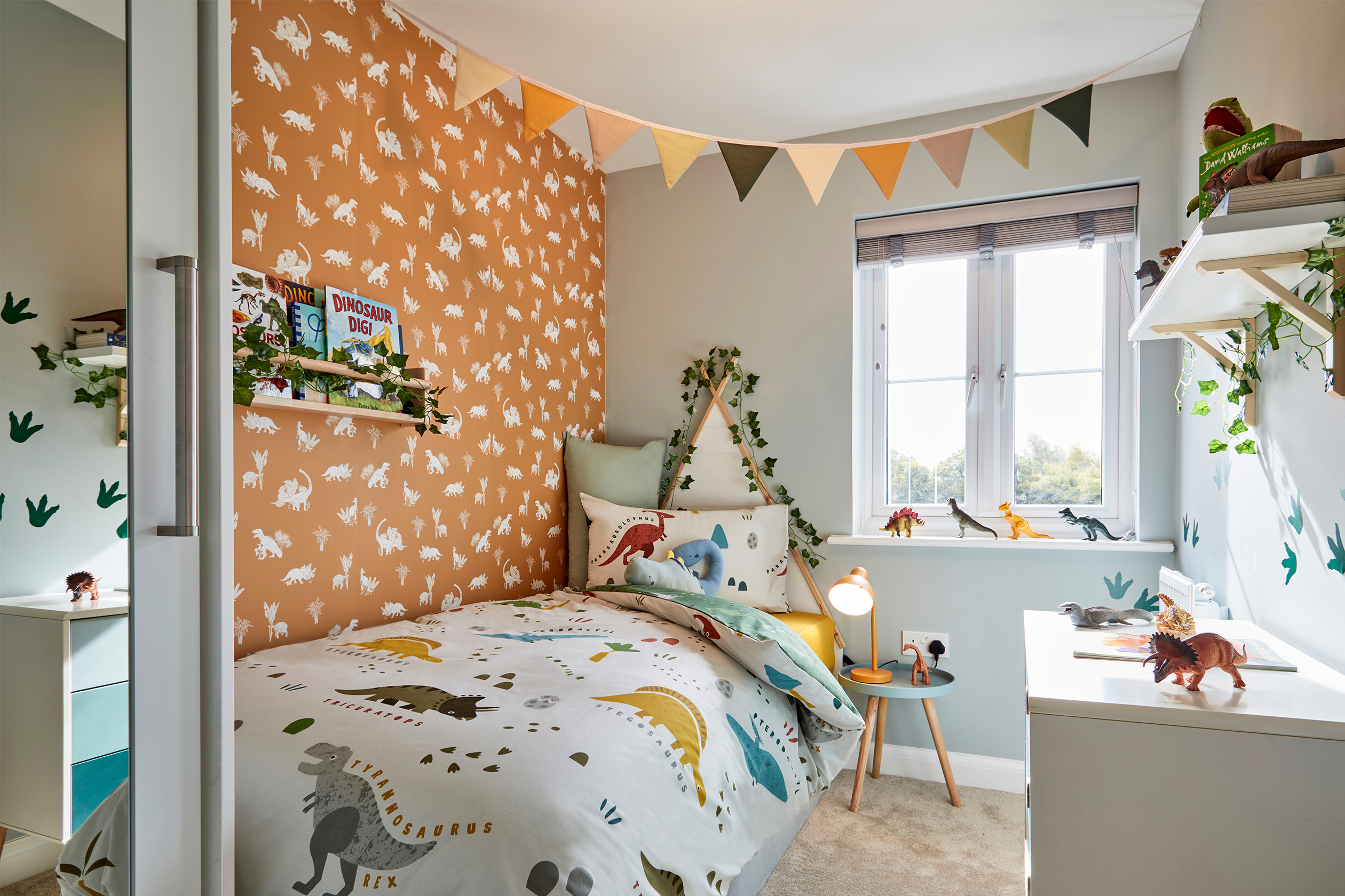 Single bedroom or home office in the Maidstone 3 bedroom home