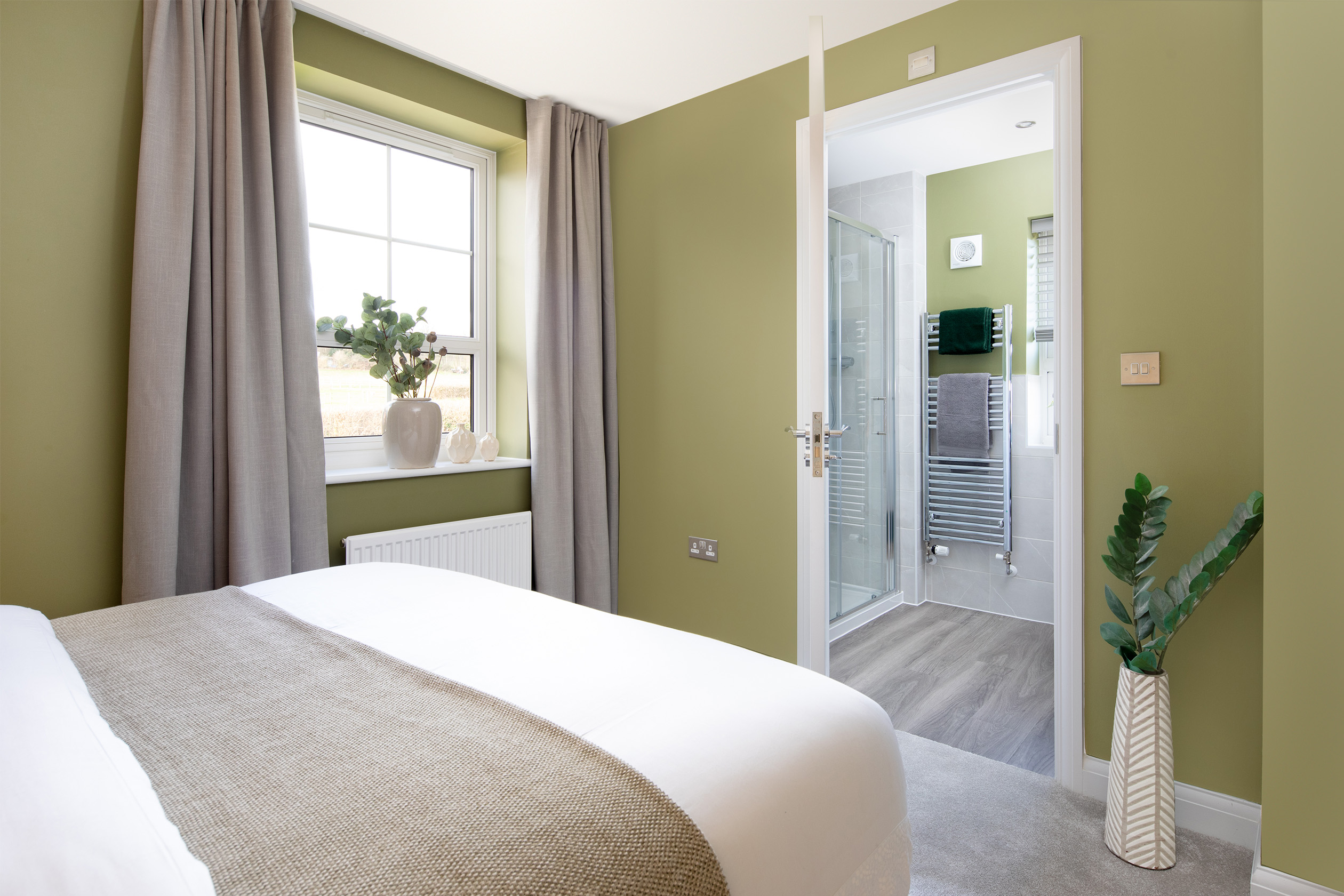 En suite main bedroom in the Moresby 3 bedroom home