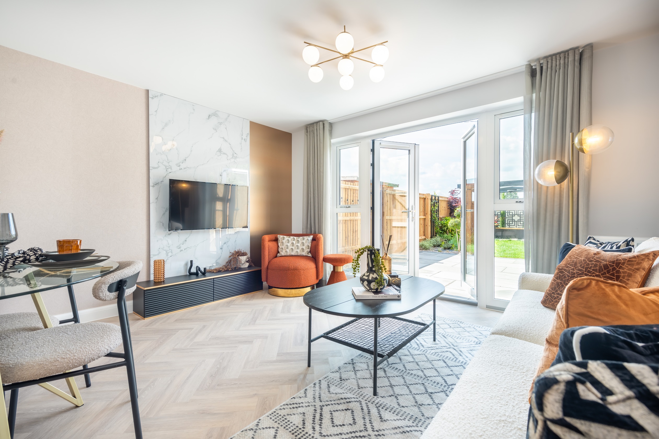 BDW CAMBS DARWIN BH LIVING AREA