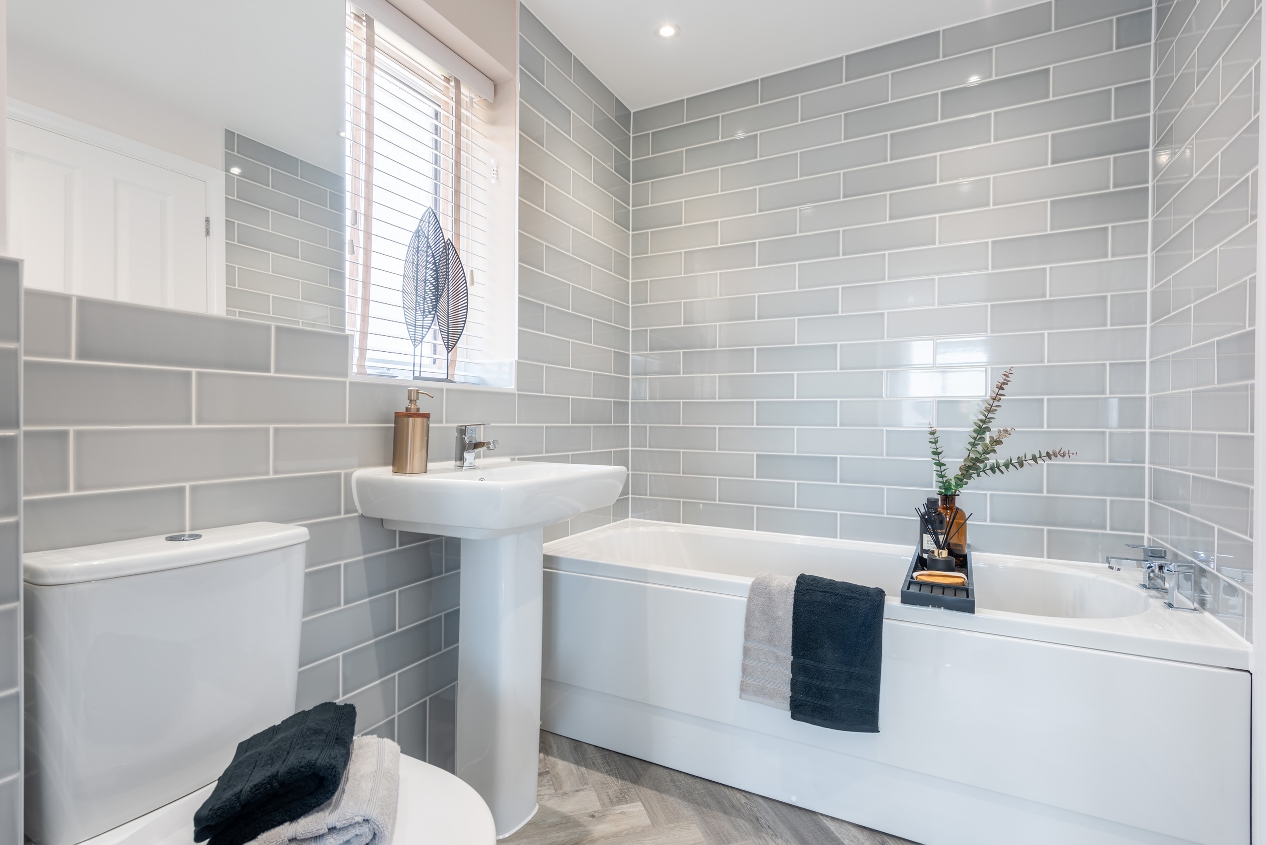BDW CAMBS DARWIN BH STAMBOURNE SPECIAL BATHROOM