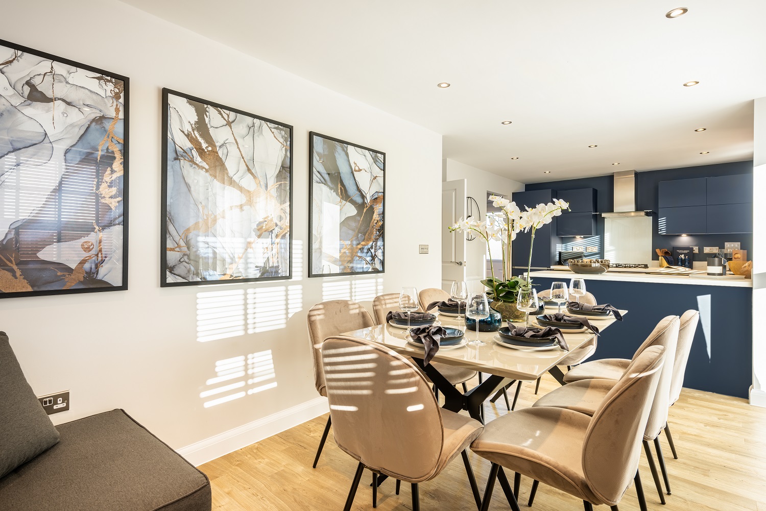 OPEN-PLAN KITCHEN DINER WITH FRENCH DOORS