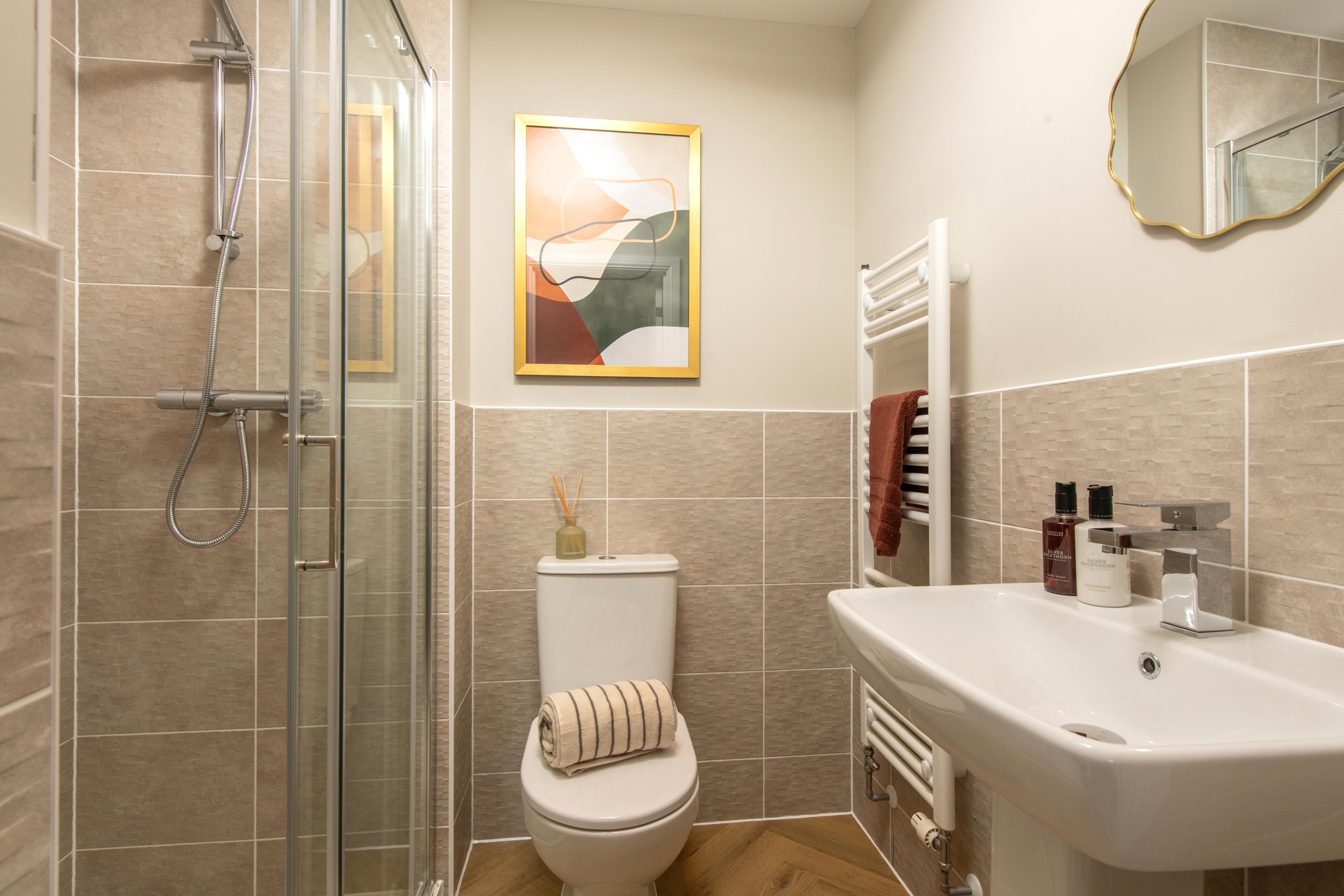 ROMAN GARDENS_BAR_TUDELEY_BATHROOM