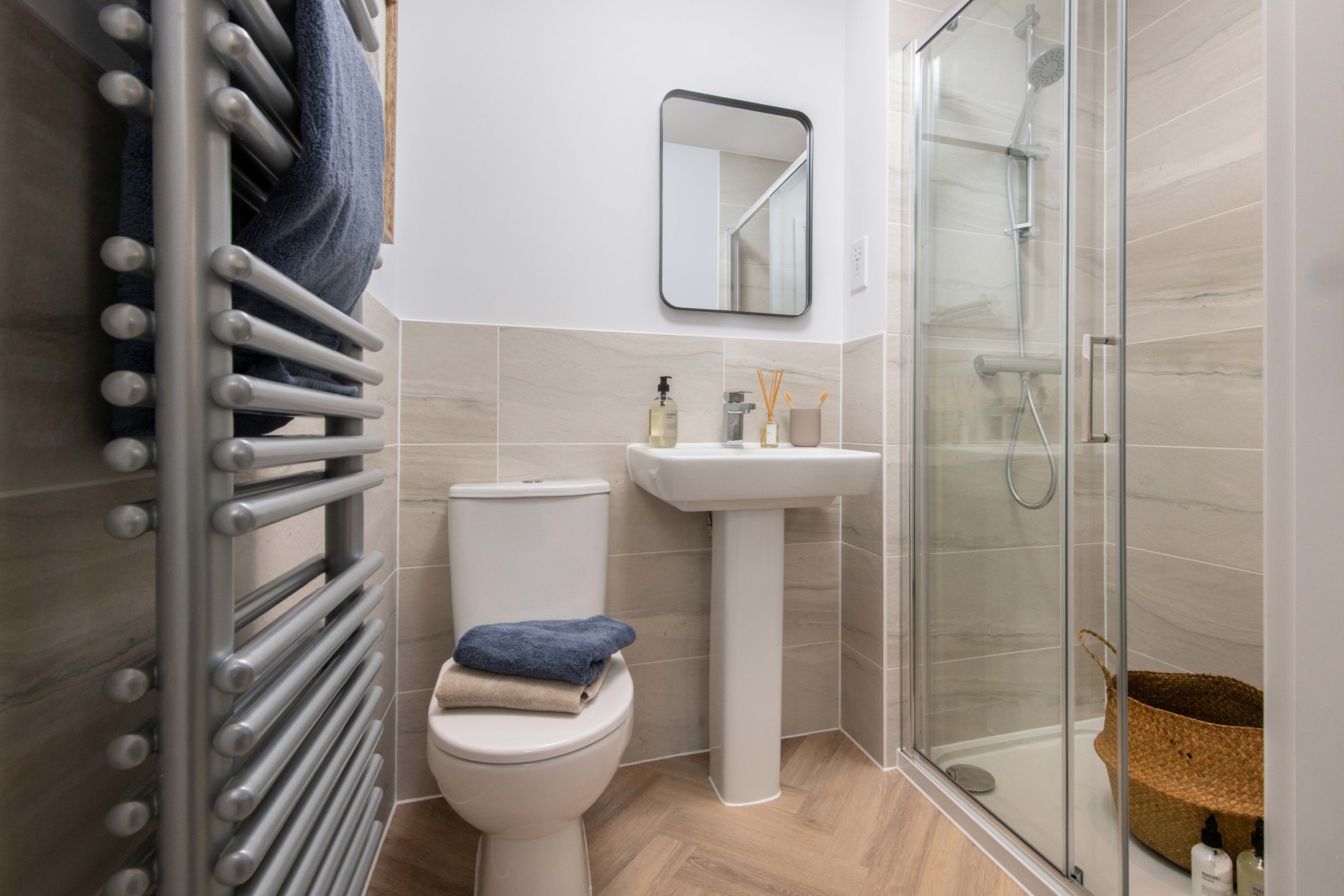 FranklinGardens_Newman_en suite