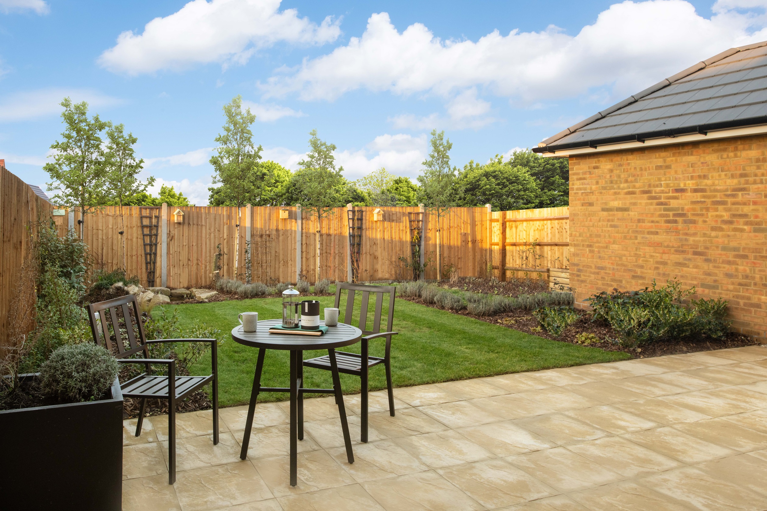 BAR_EC_Great_Dunmow_Grange_External_Garden