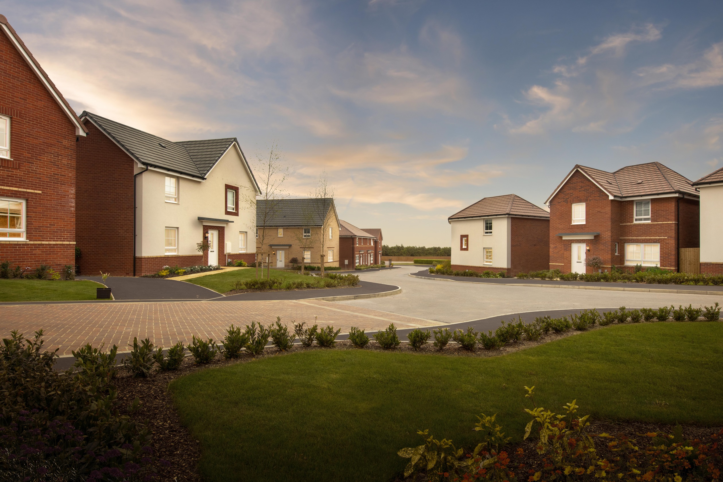 LanguardView_BAR__StreetScene_Dusk