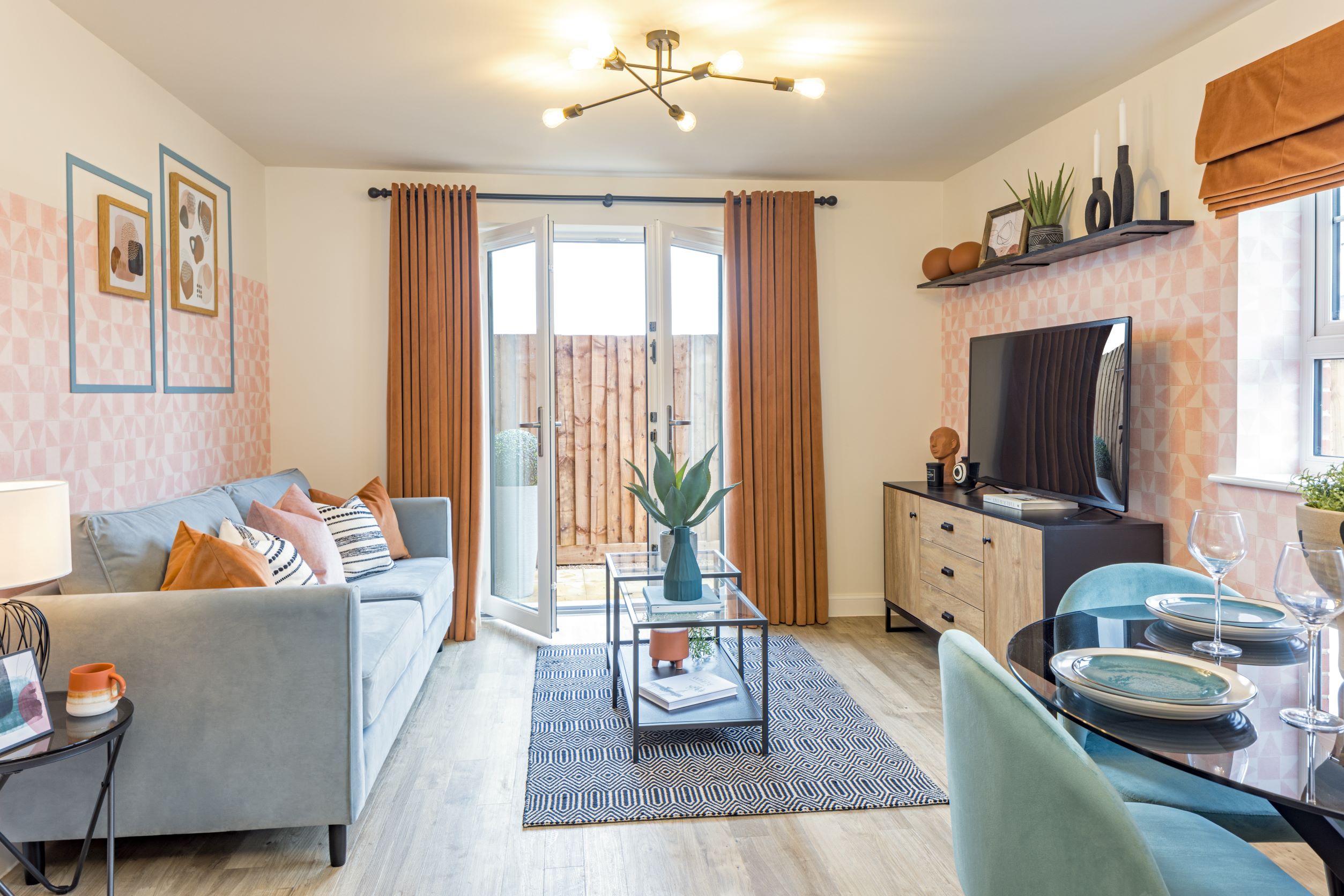 The Maldon Lounge Canal Quarter 