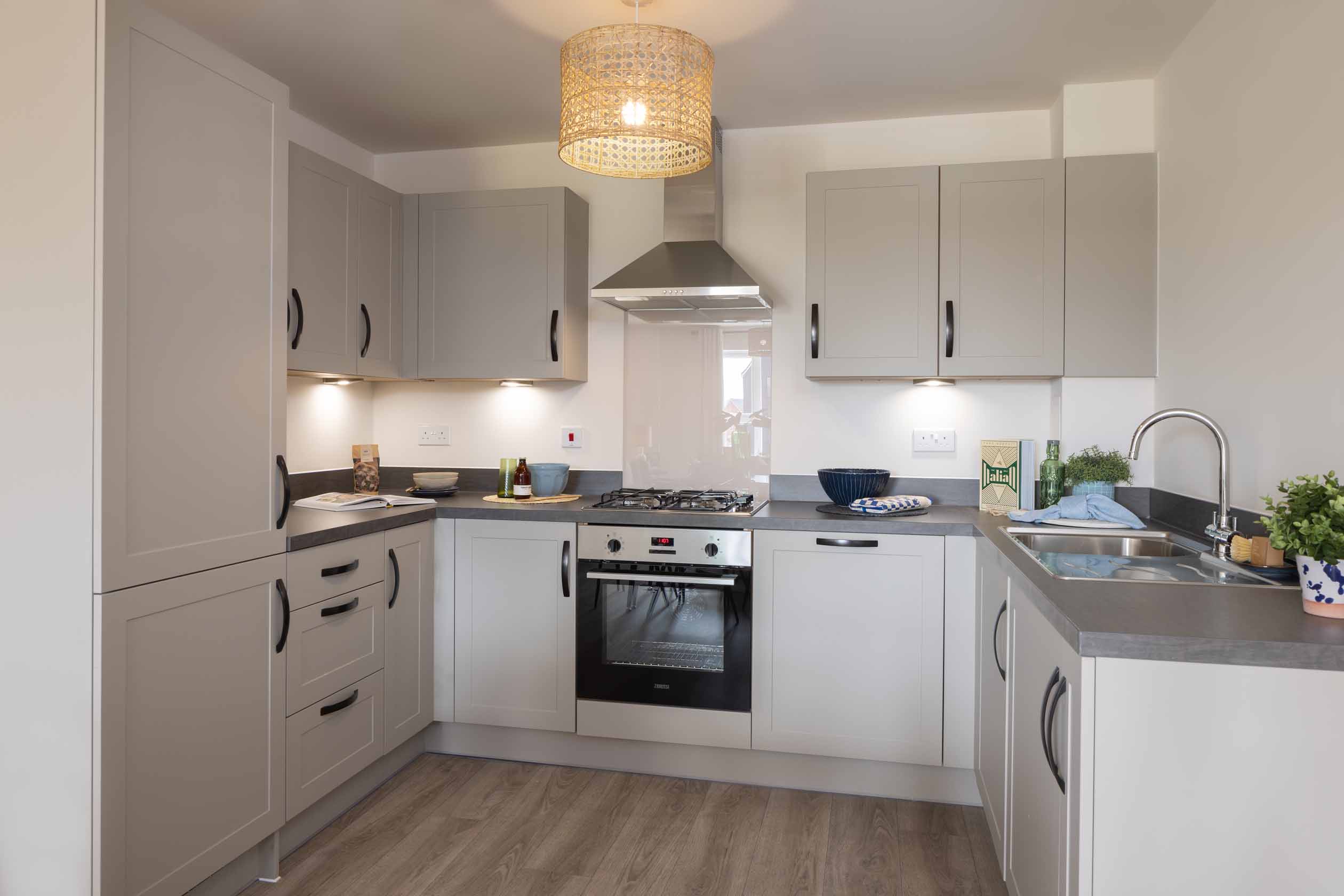 Marsworth House Kitchen 2 apartment