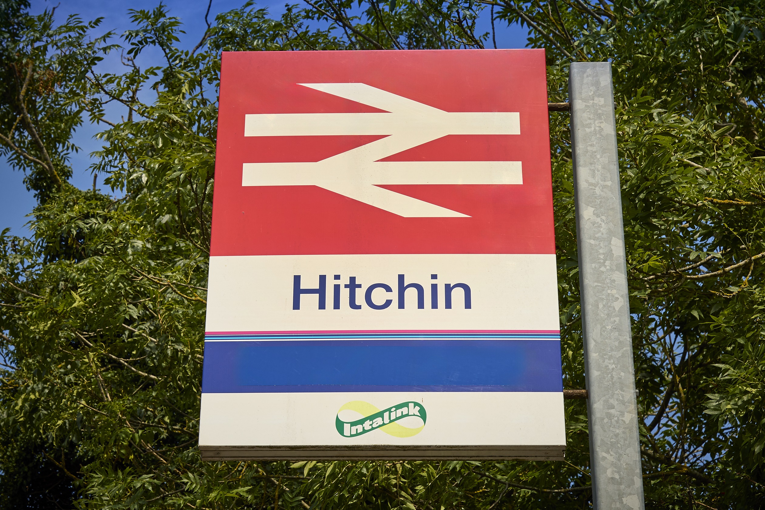 BH NT  HIGHOVEEGRANGE HITCHIN STATION