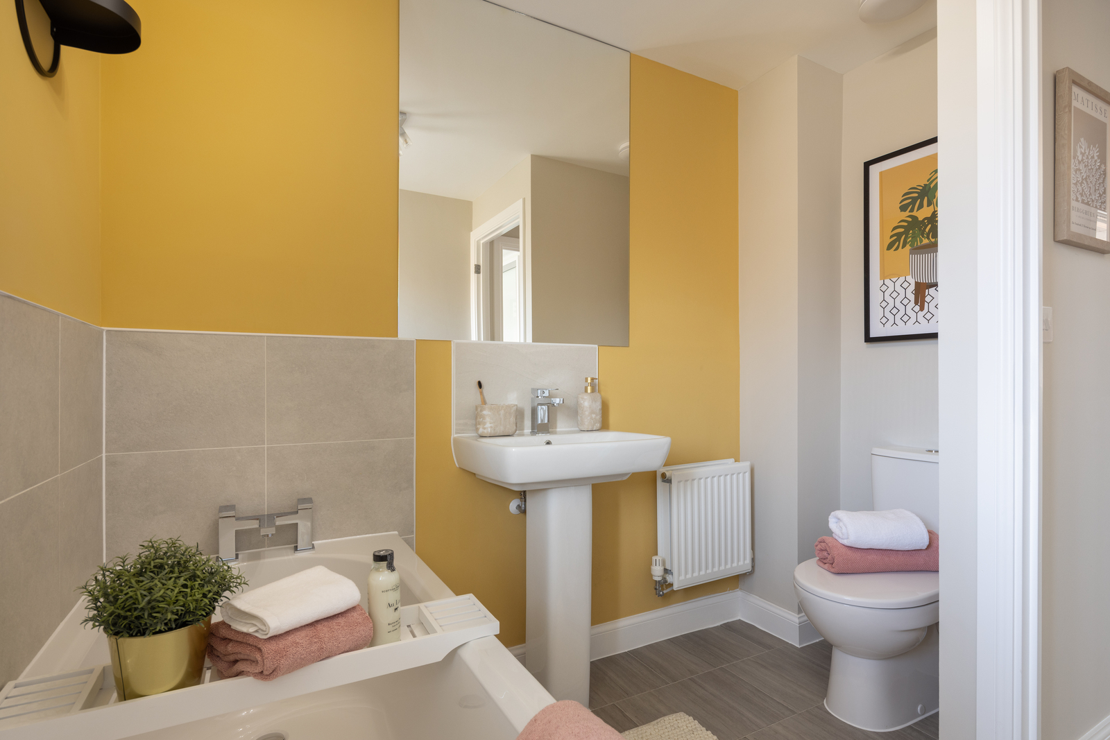 Barwick bathroom