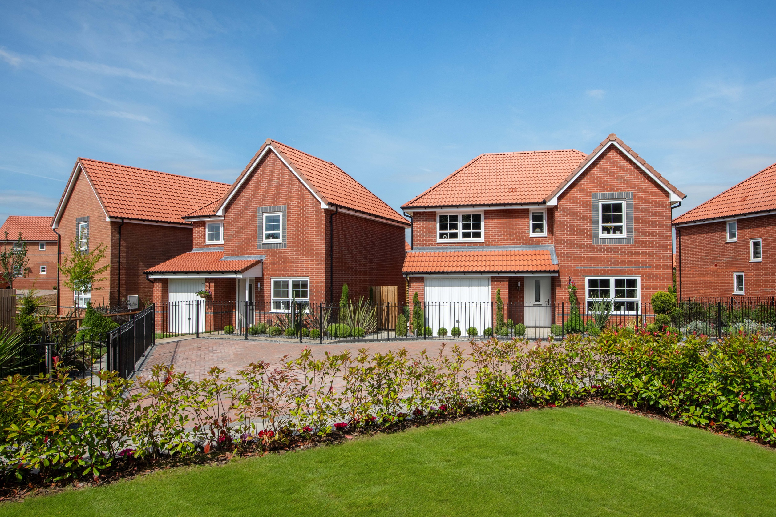 Knights view street scene july 24