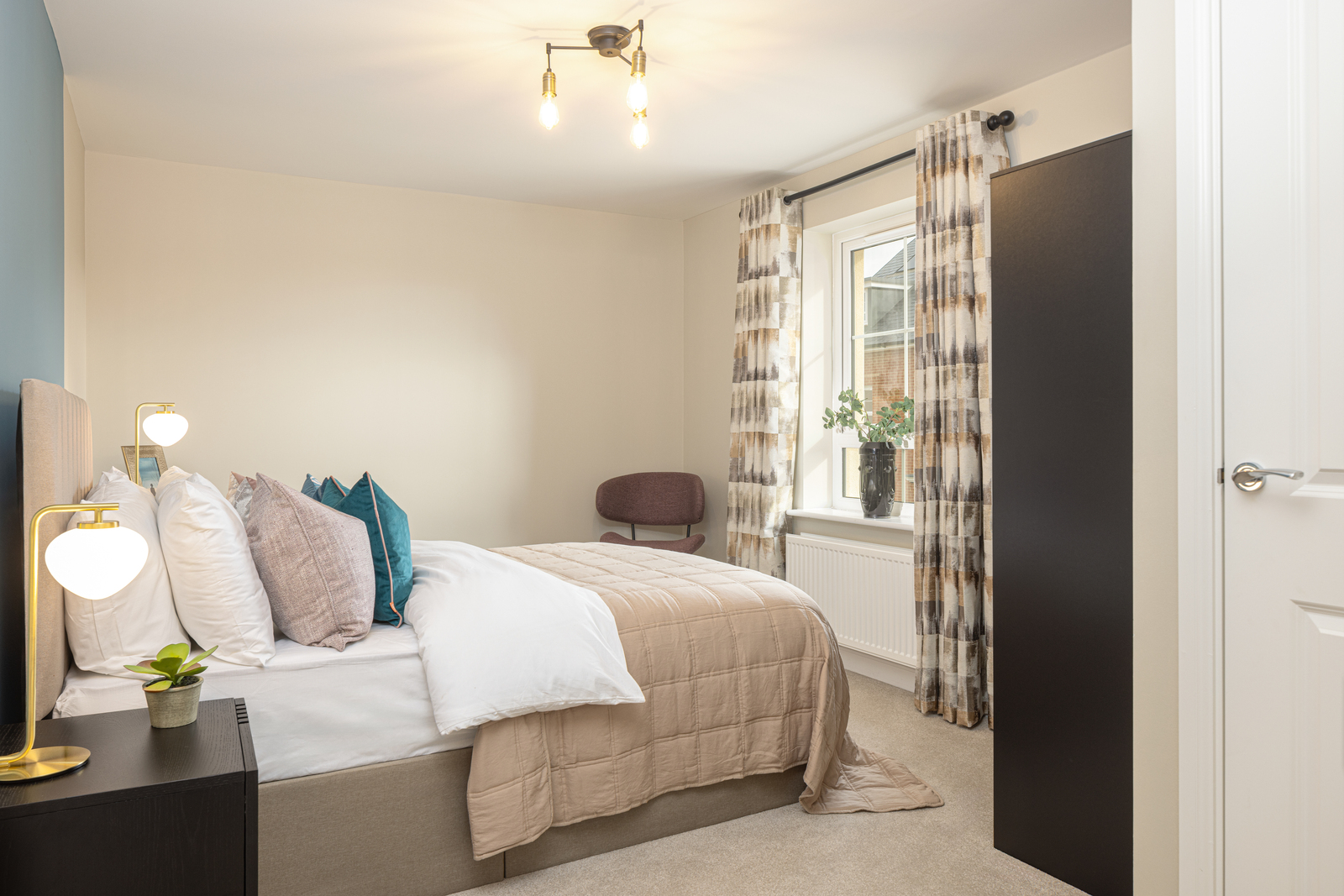 Bedroom 2 of the Redford at Hawthorn Grove 