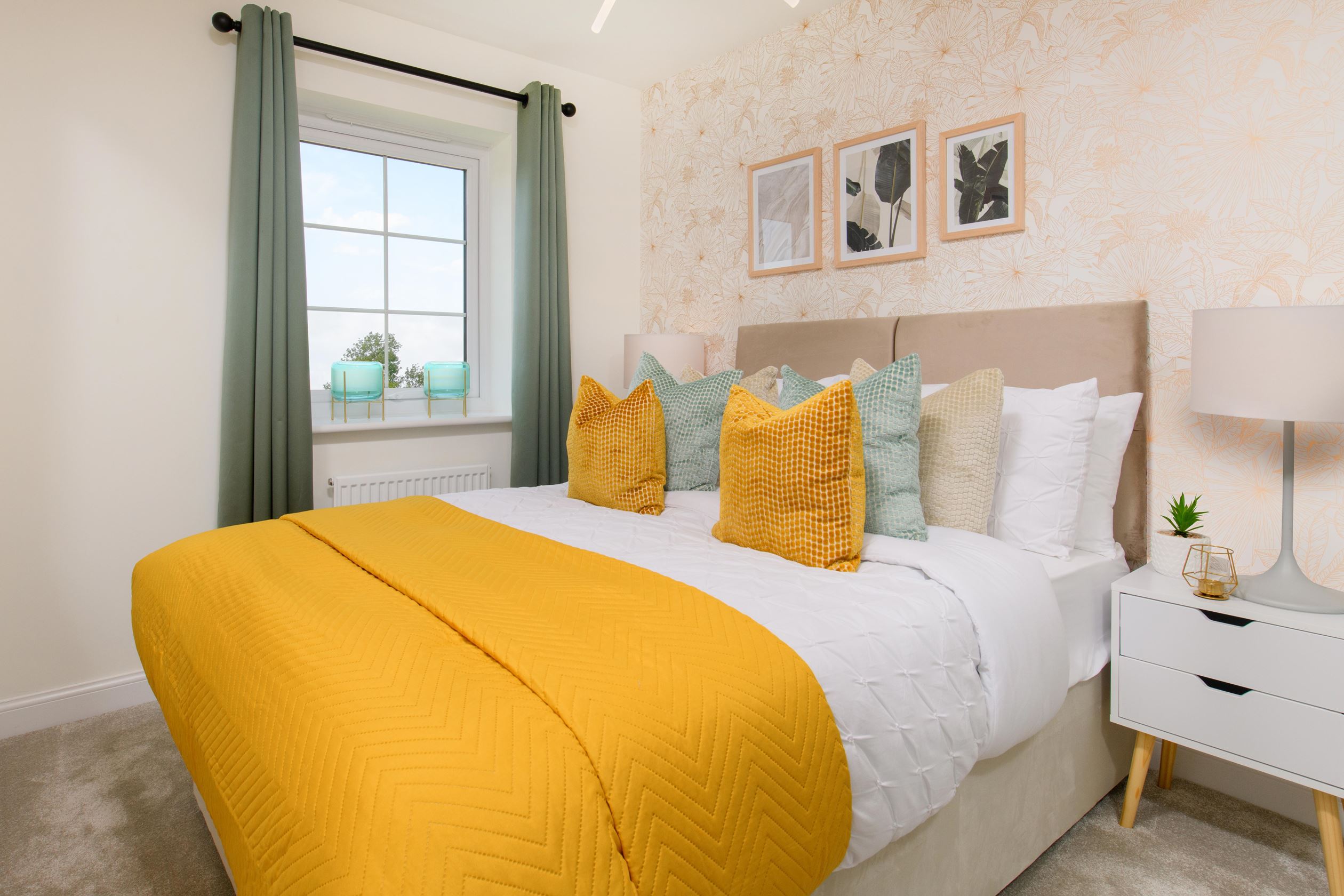 Ellerton second double bedroom 