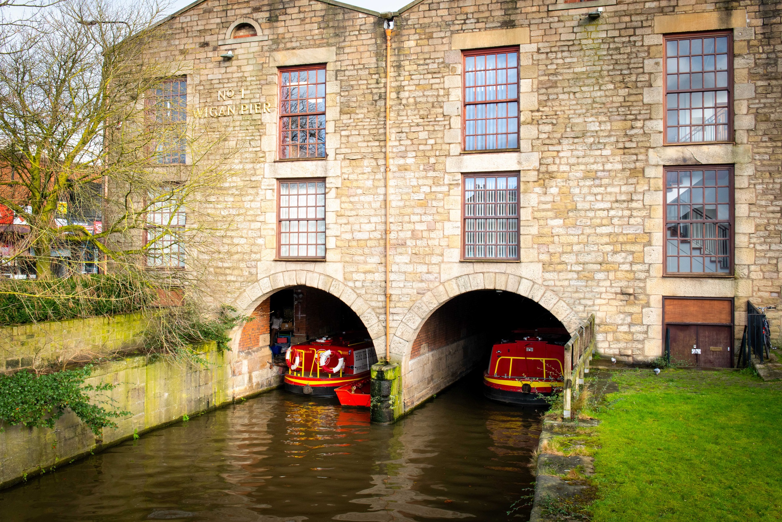 Amberswood Rise II local area