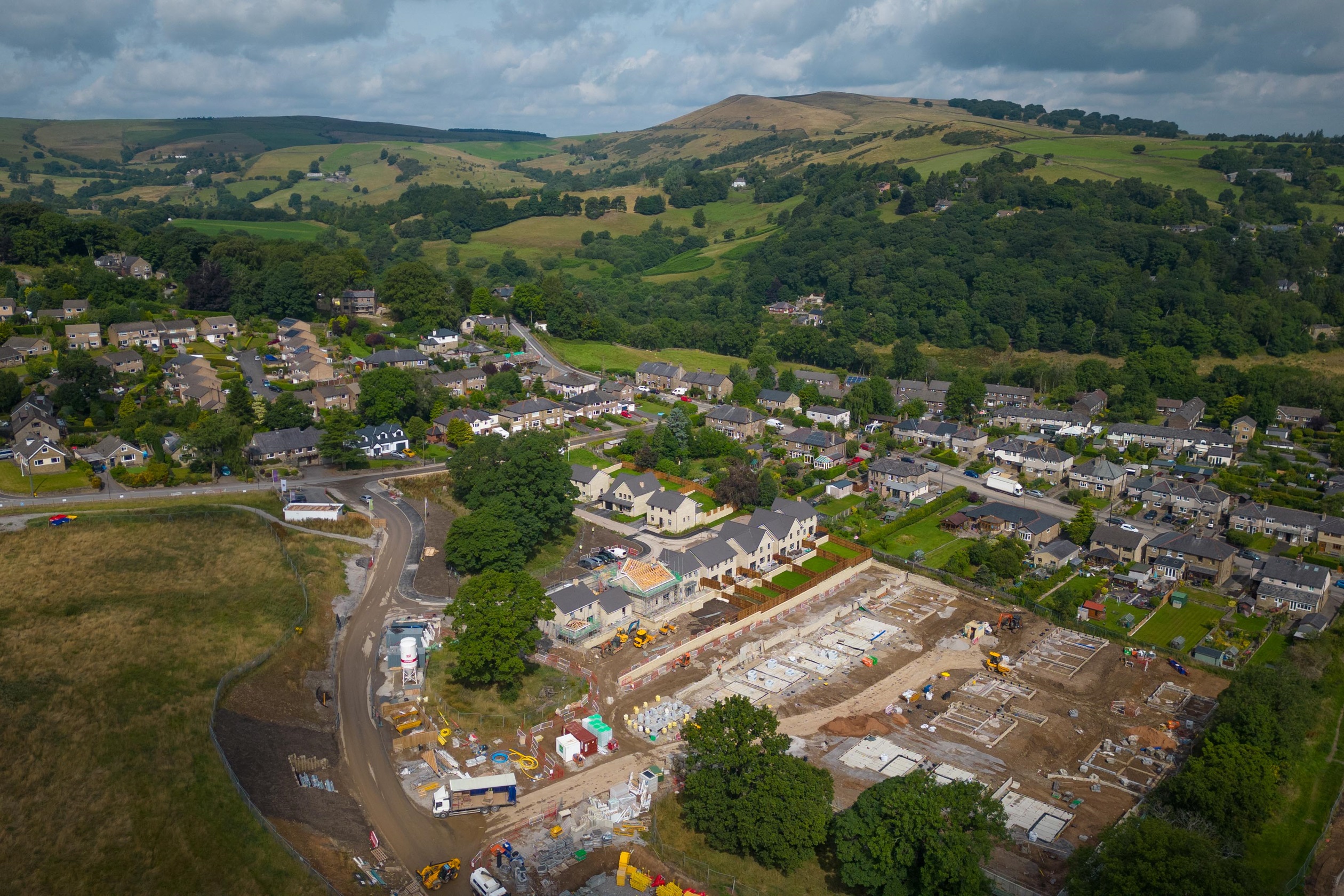 Midshires Meadow New homes in Whaley Bridge, Derbyshire Barratt Homes