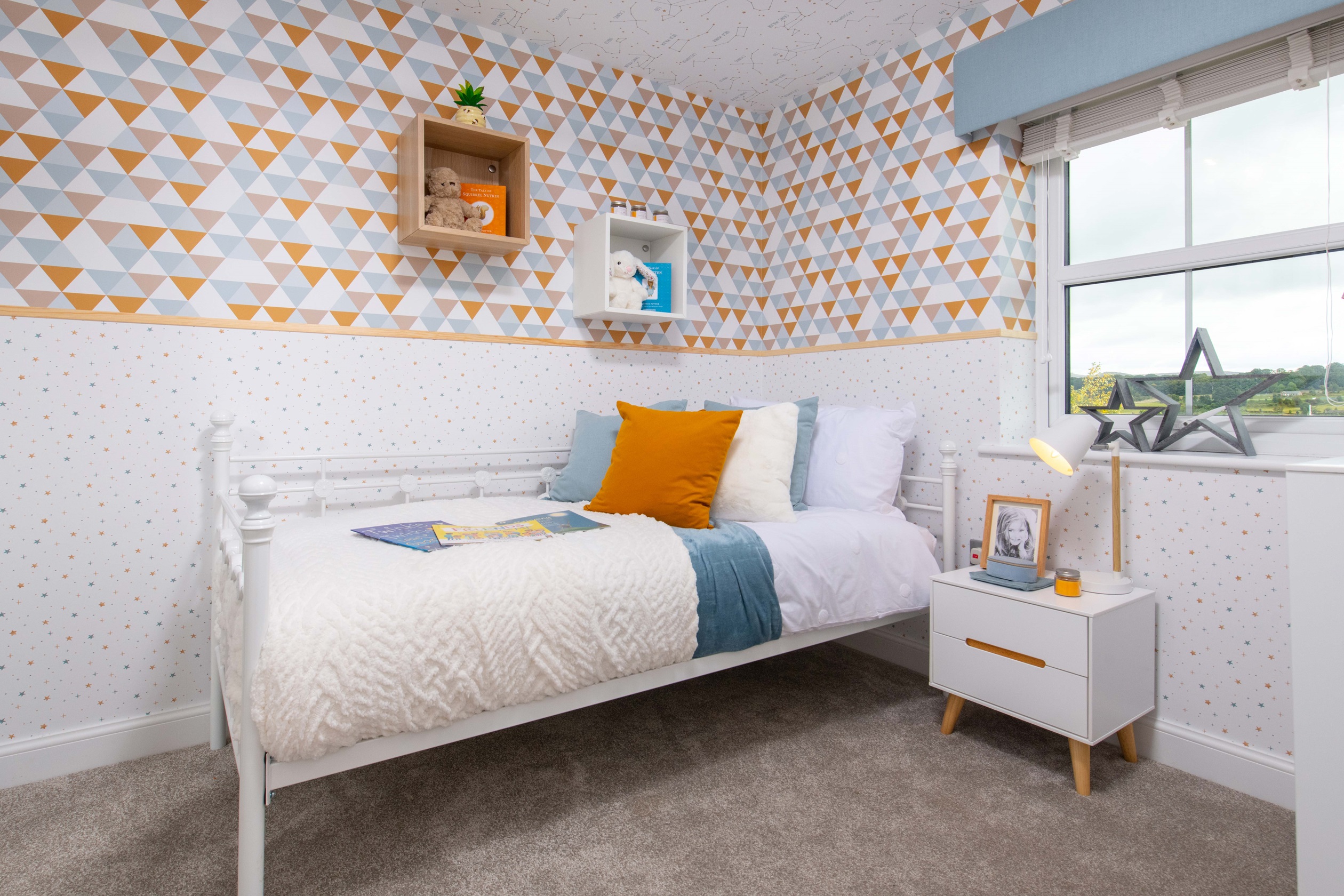 Internal image of the Tamerton single bedroom 