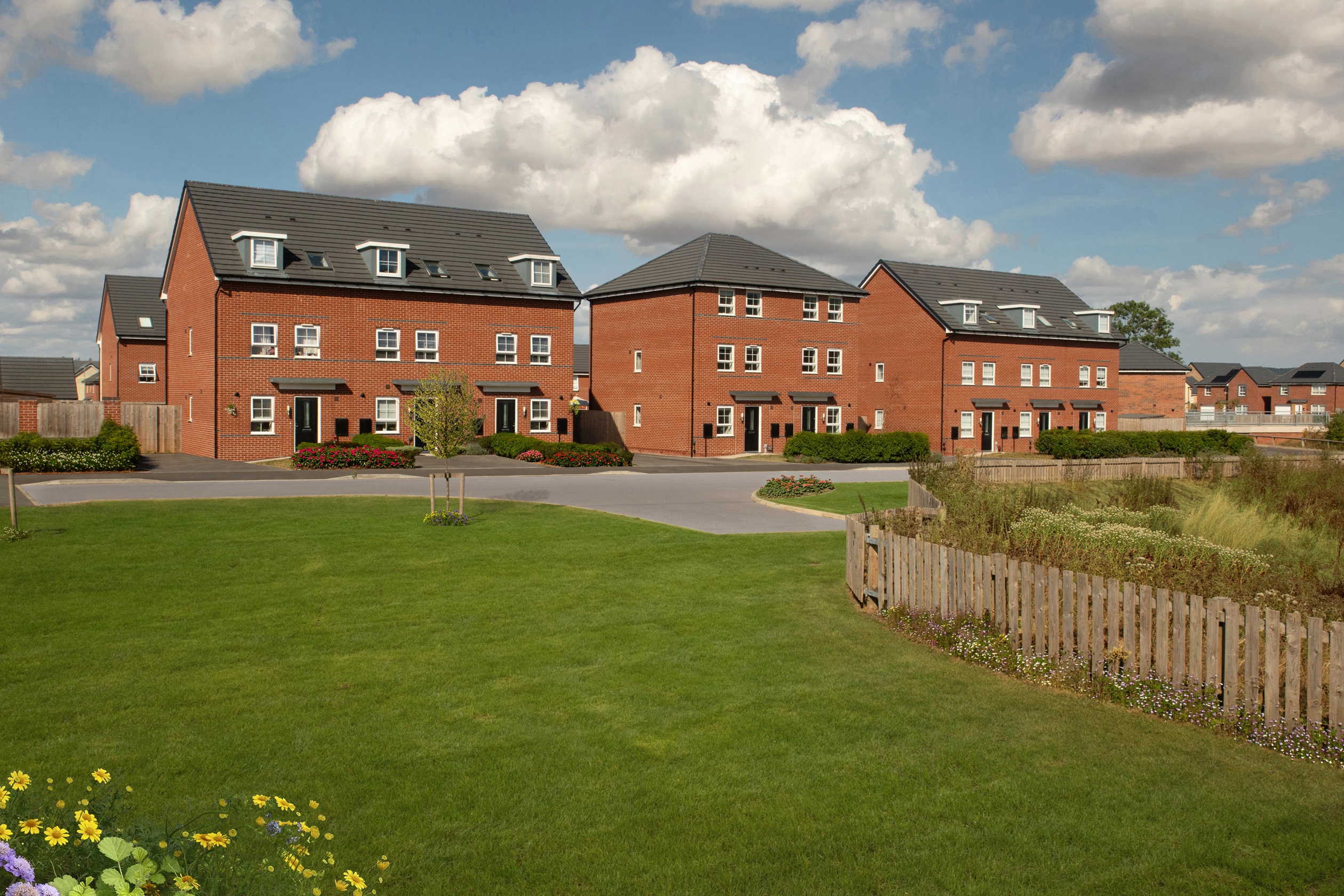 External Barratt Homes street scene at Waterside