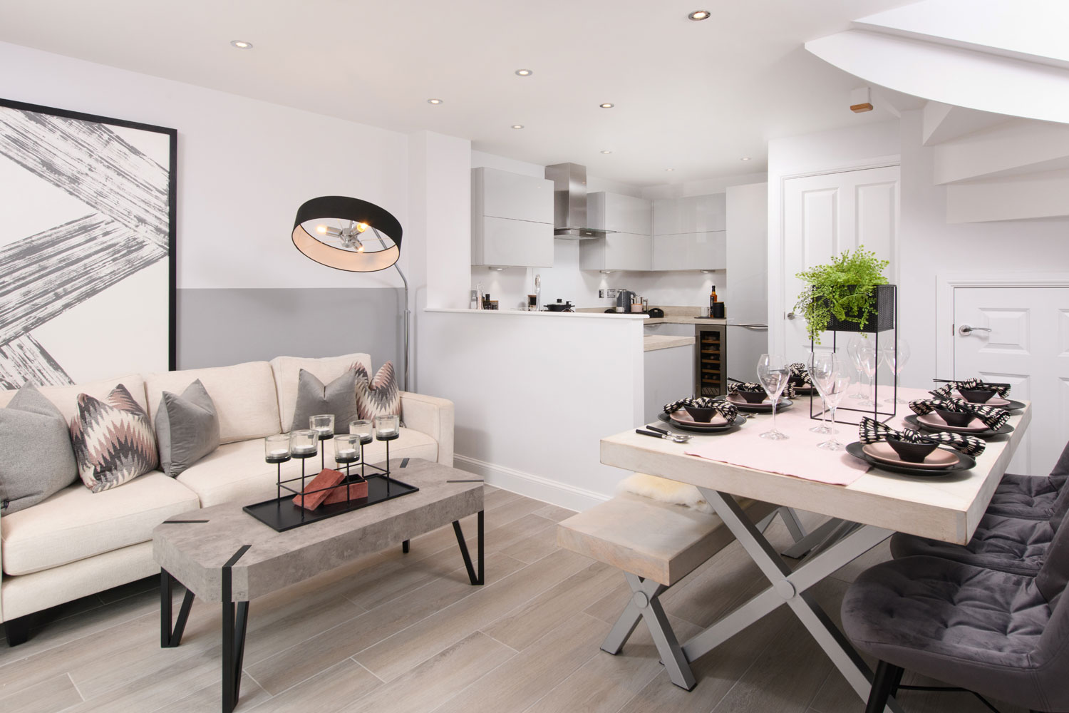 Kingsville 4 bed home Kitchen Diner Family area internal