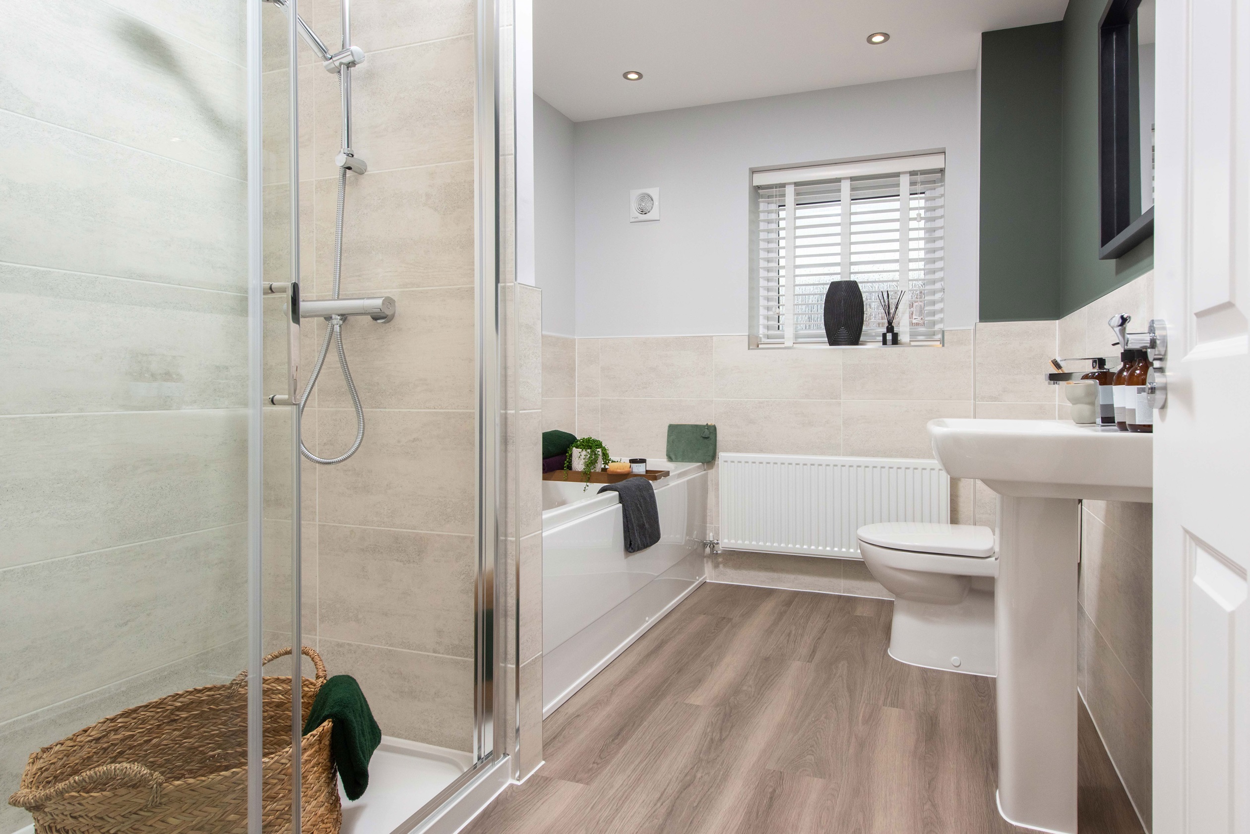 King's Meadow Alnmouth Shower