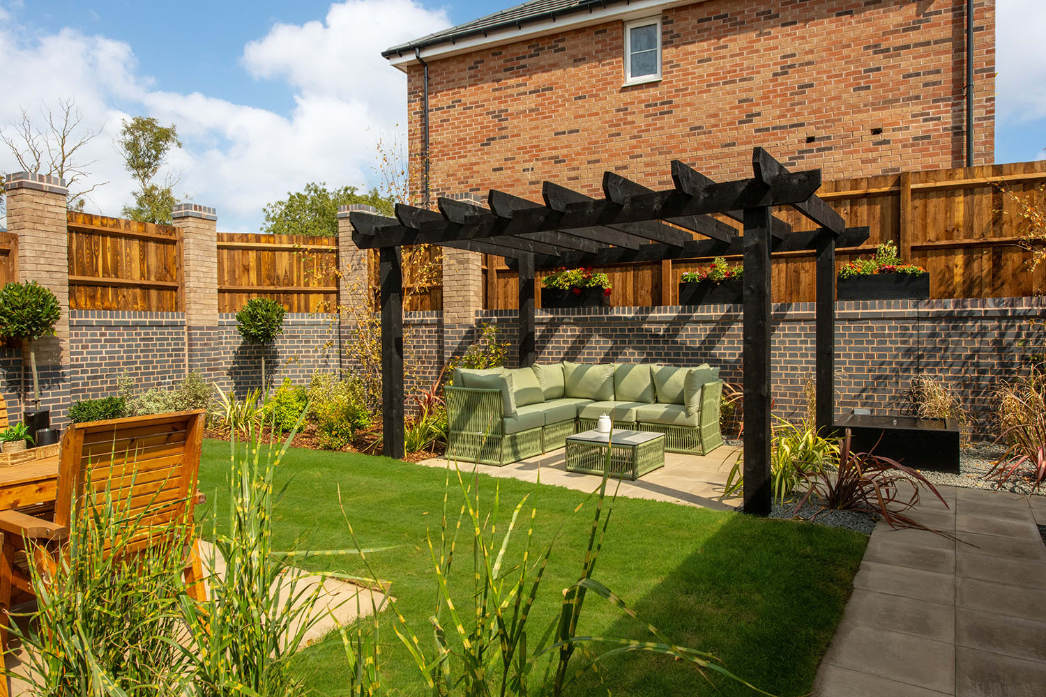 The exterior of The Marlowe Show Home at New Lubbesthorpe, Leicester