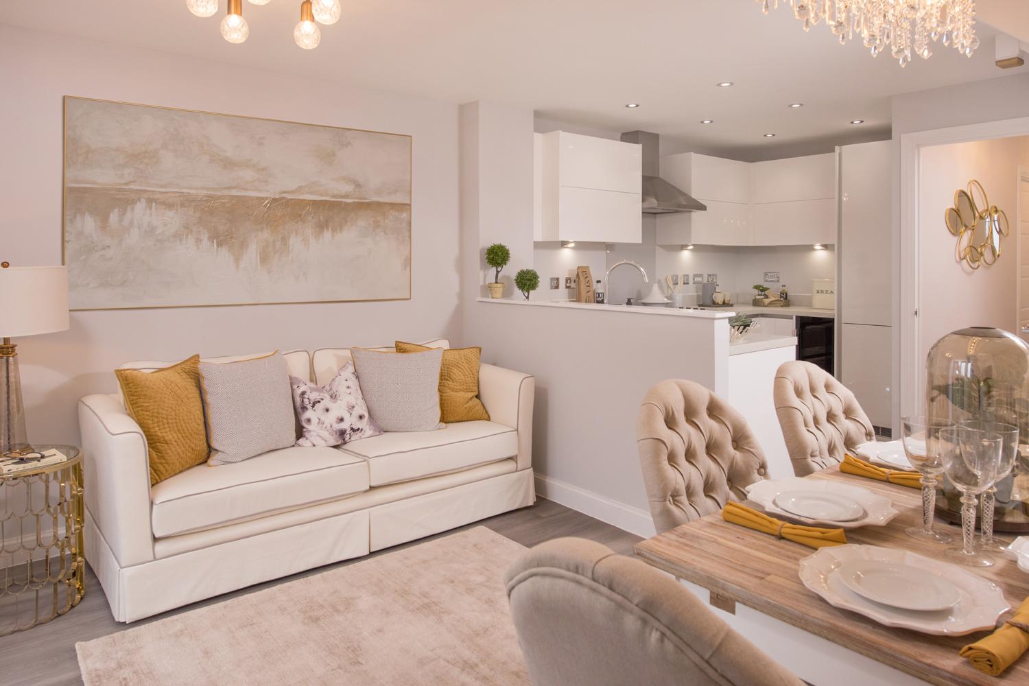 Kitchen/dining/family area