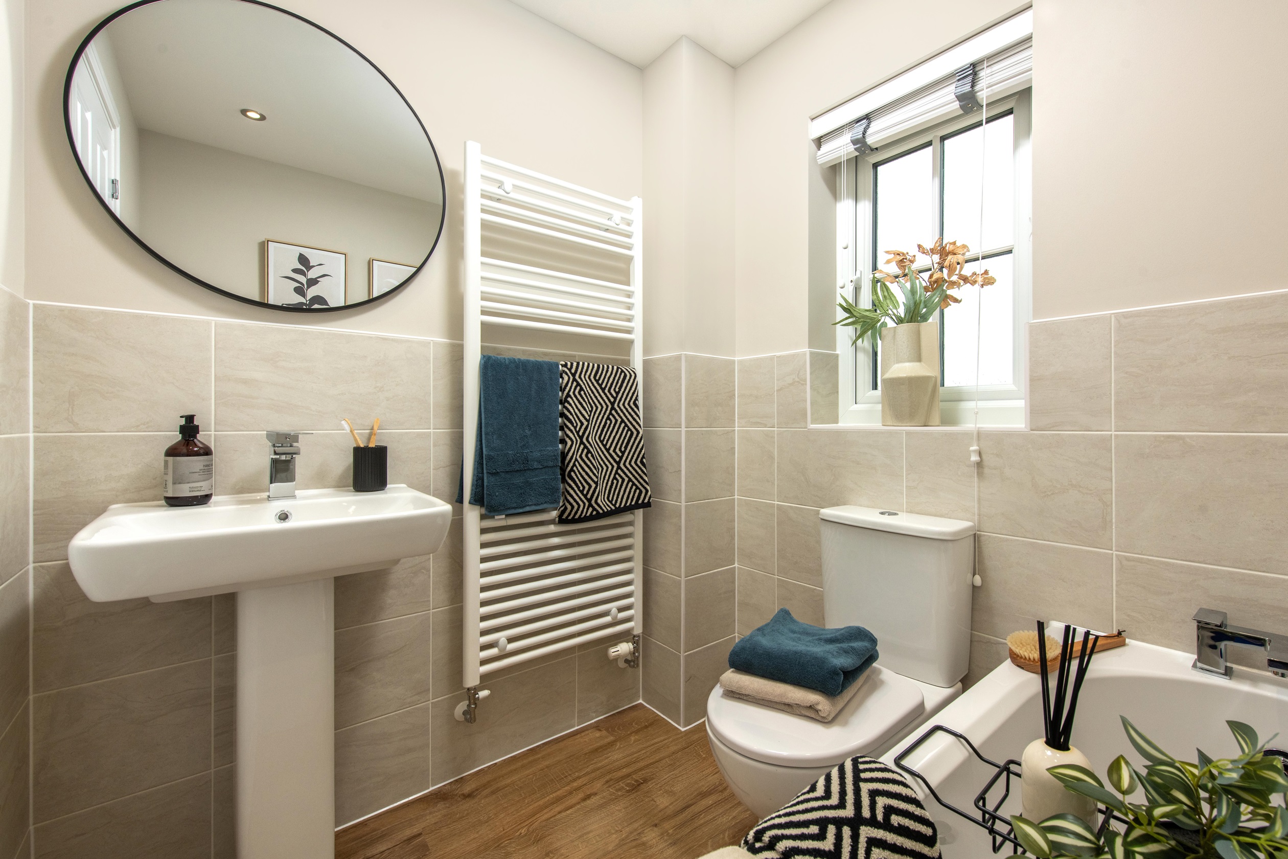 BAR NN Harlestone Grange Maidstone Show Home internal