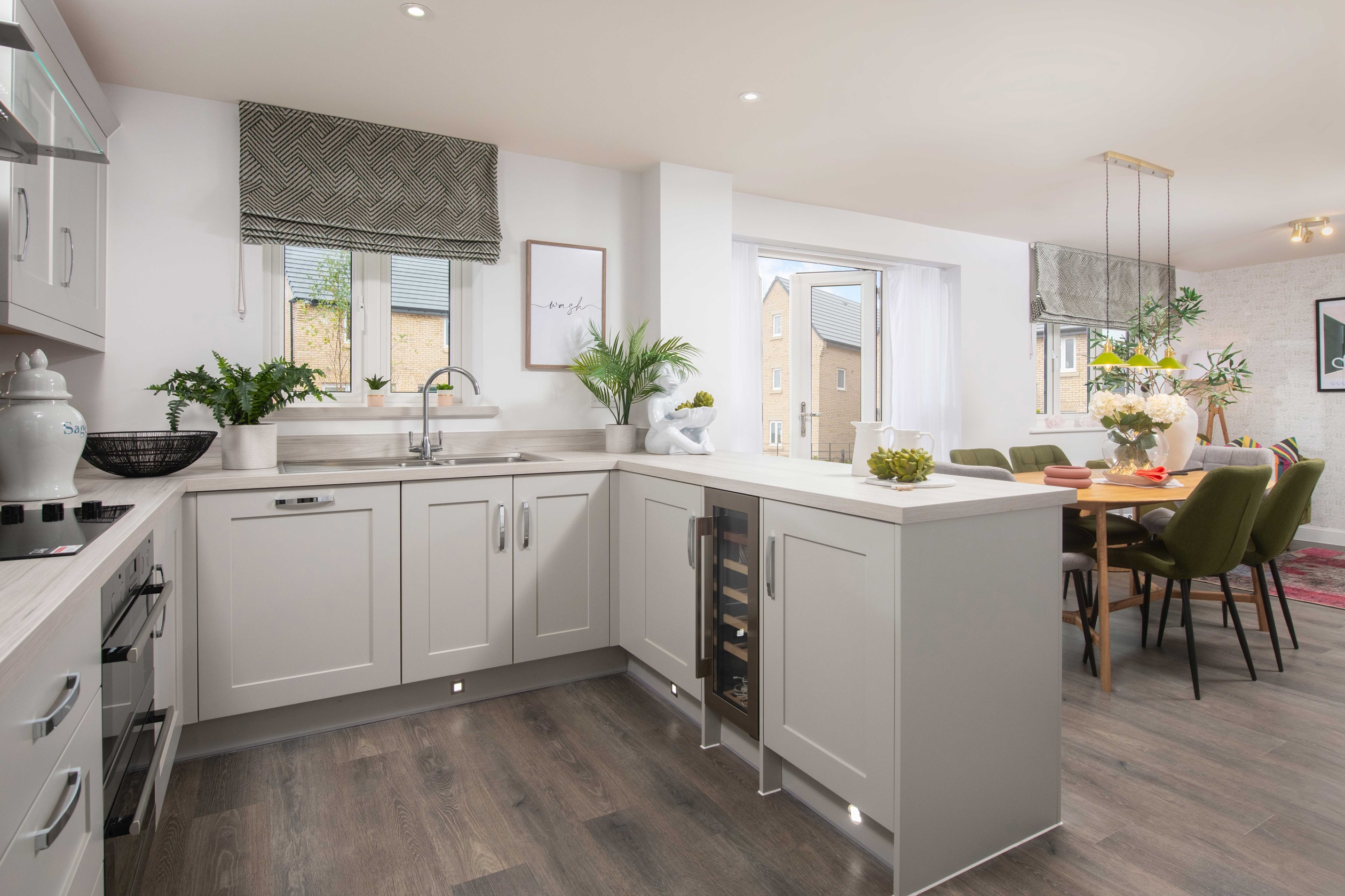 BN_PriorsHallPark_Weldon_Barratt_Radleigh_4bed_LowRes