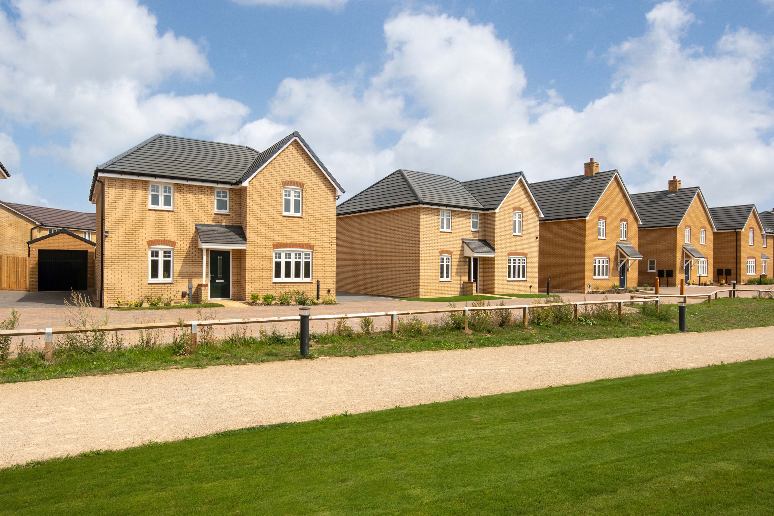 BAR NN Willow Grove BH street scene