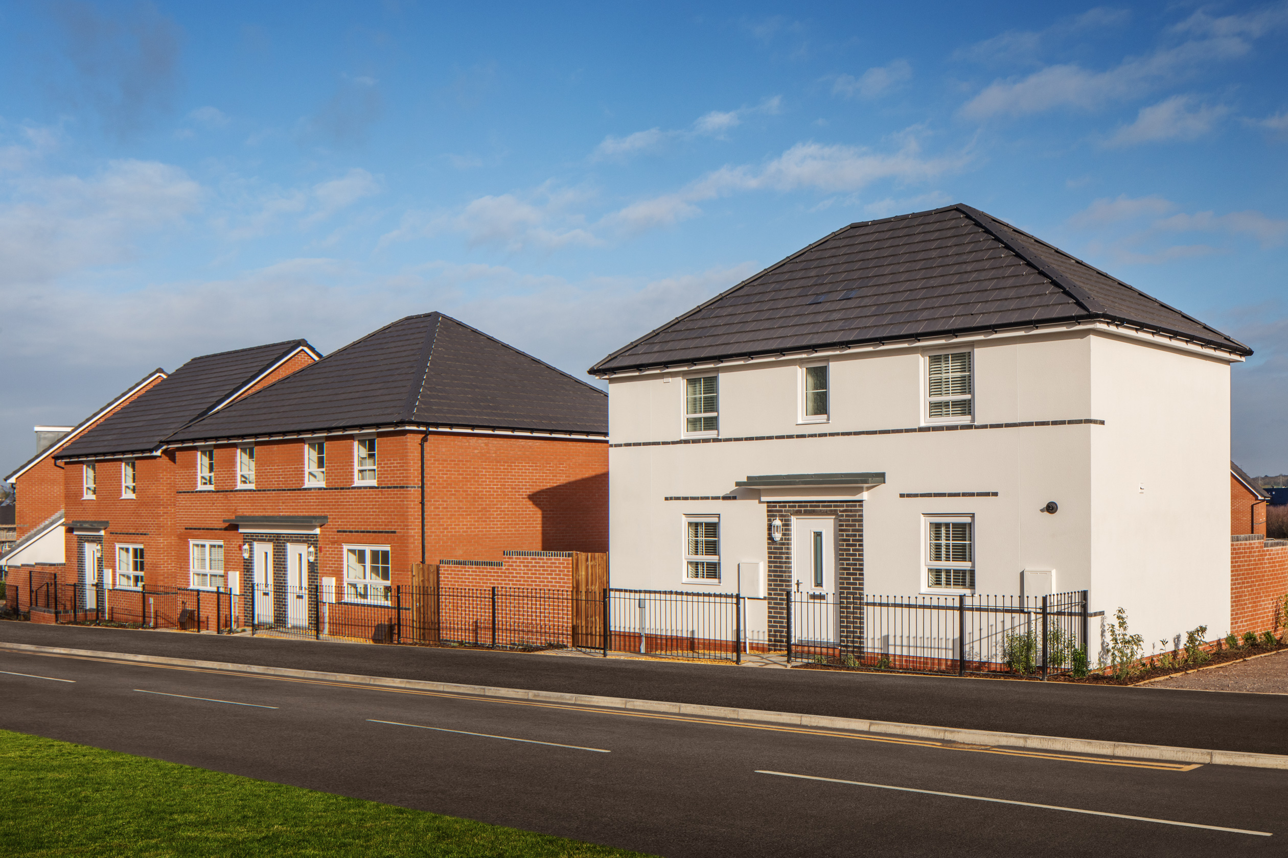 Outside view of  the Maidstone 3 bedroom home and Buchanan 3 bedroom home