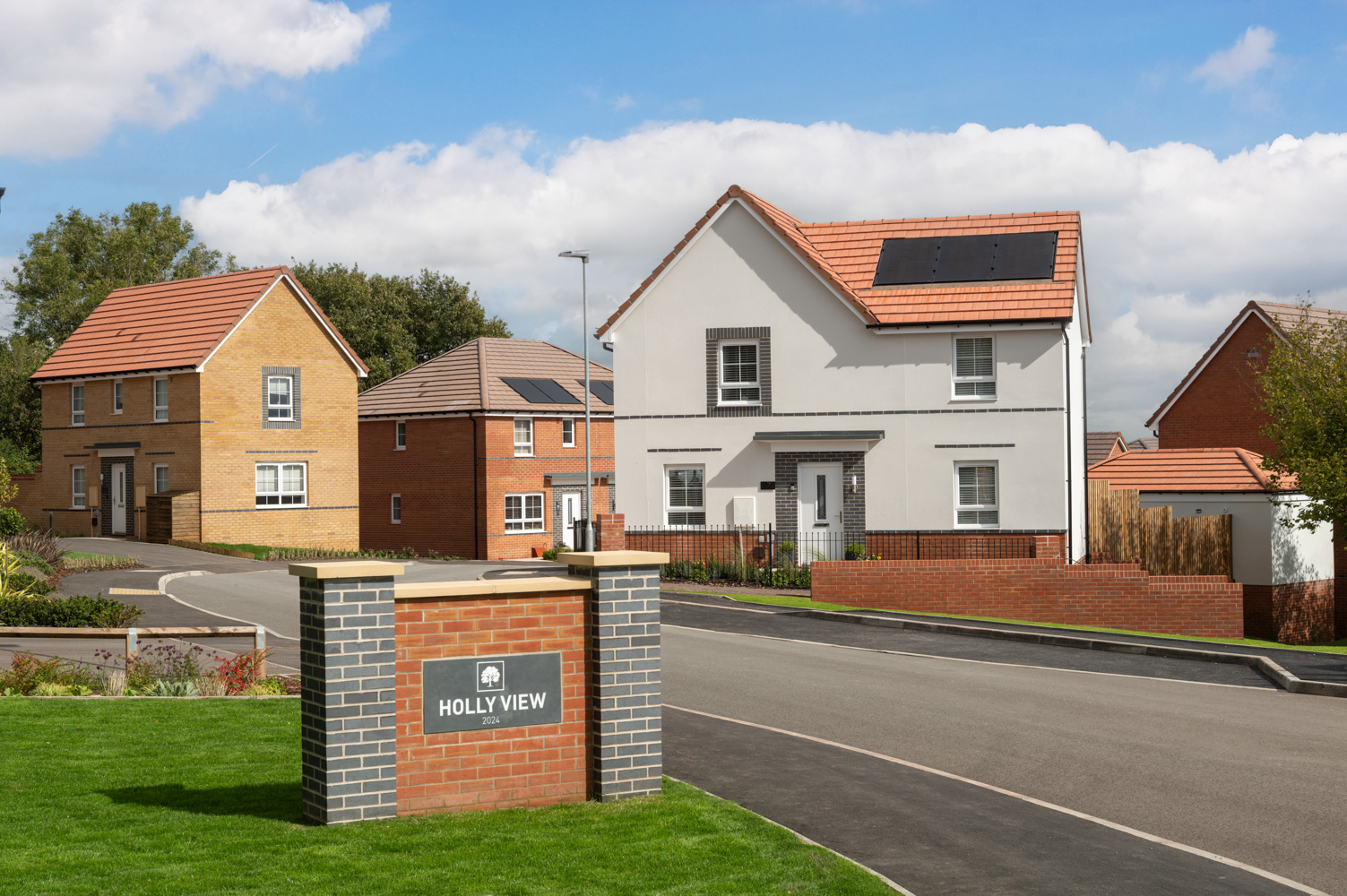 HollyView_Cwmbran streetscene