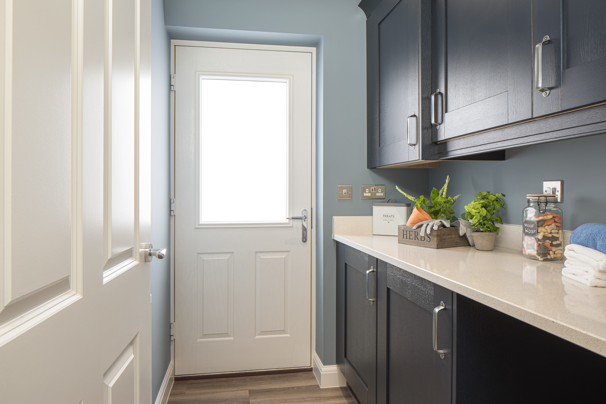 Lamberton 5 bed home utility room