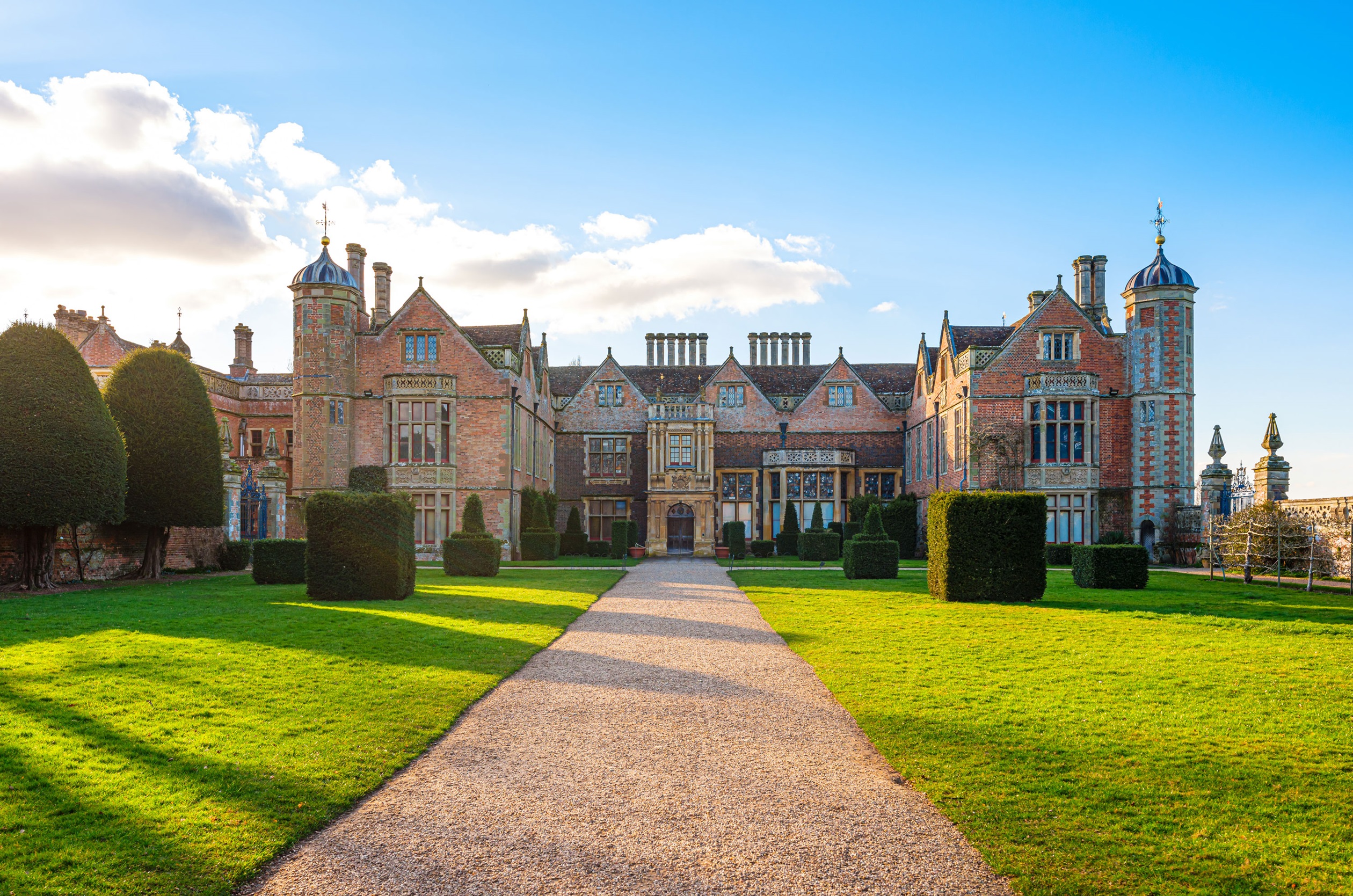 Aston Grange New Build Houses in Lighthorne Heath, Warwickshire