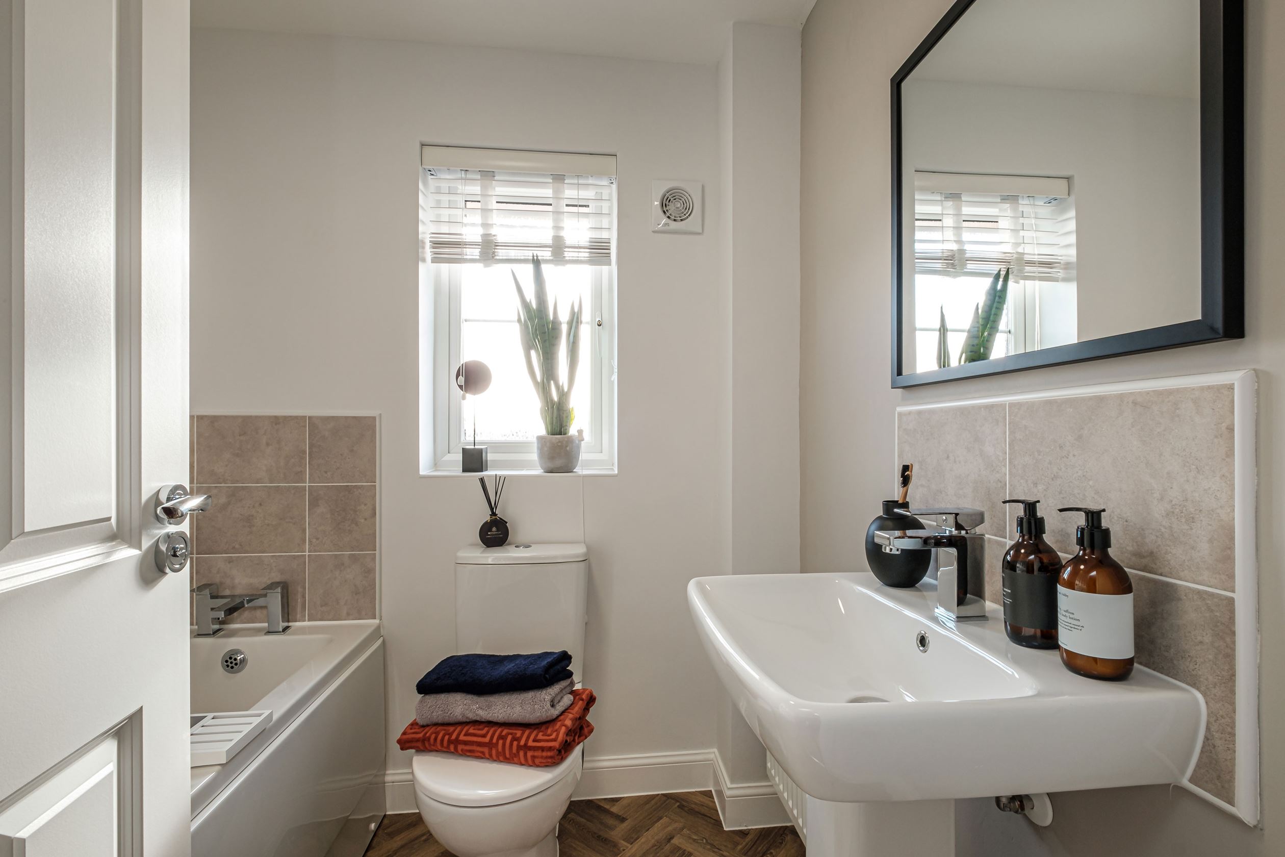 Family bathroom our 3 bed Maidstone home