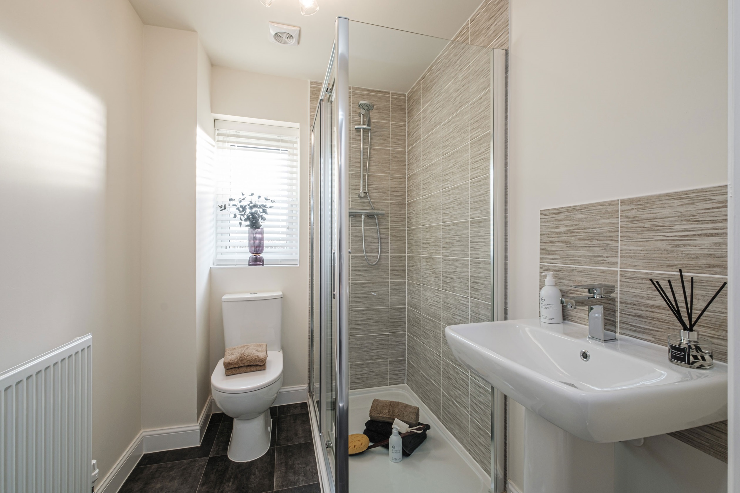 Interior view of En suite in our Lutterworth 3 bedroom home