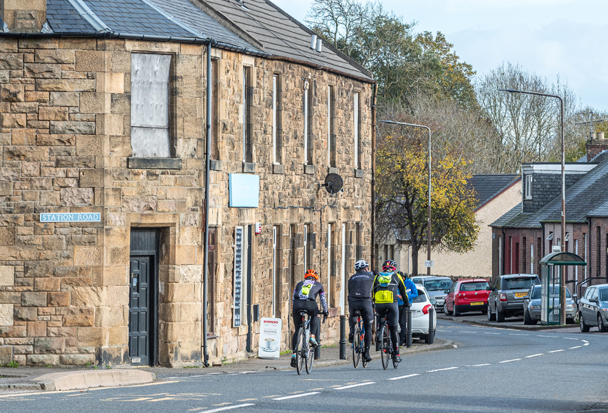 Caisteal Gardens Local Area