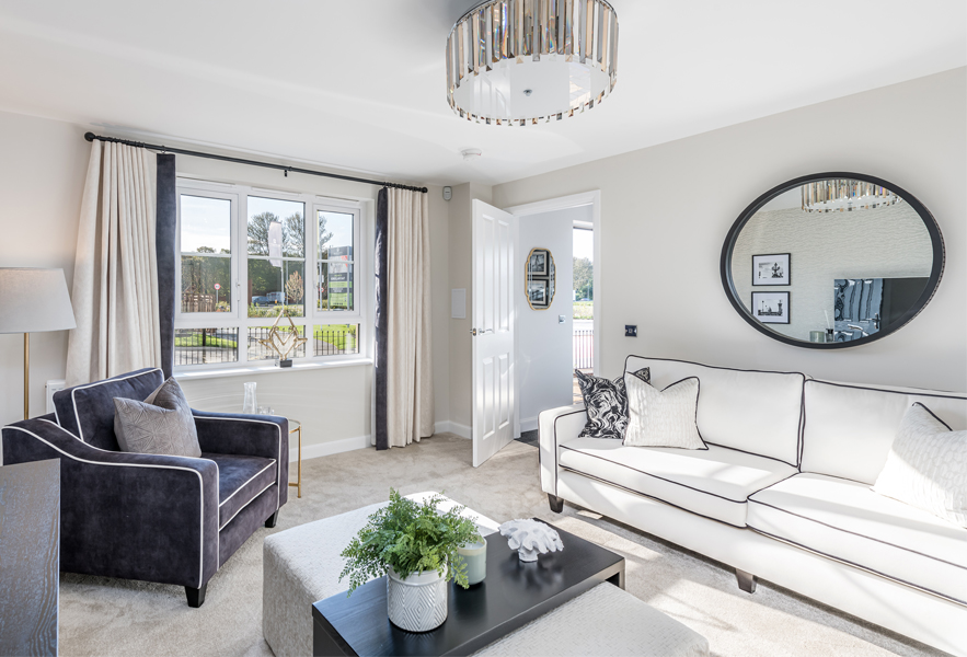 Balmoral 4 bedroom home, spacious lounge