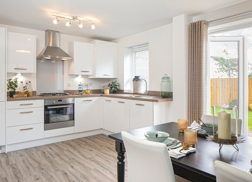 Craigend 3 bedroom home, open-plan kitchen/dining room