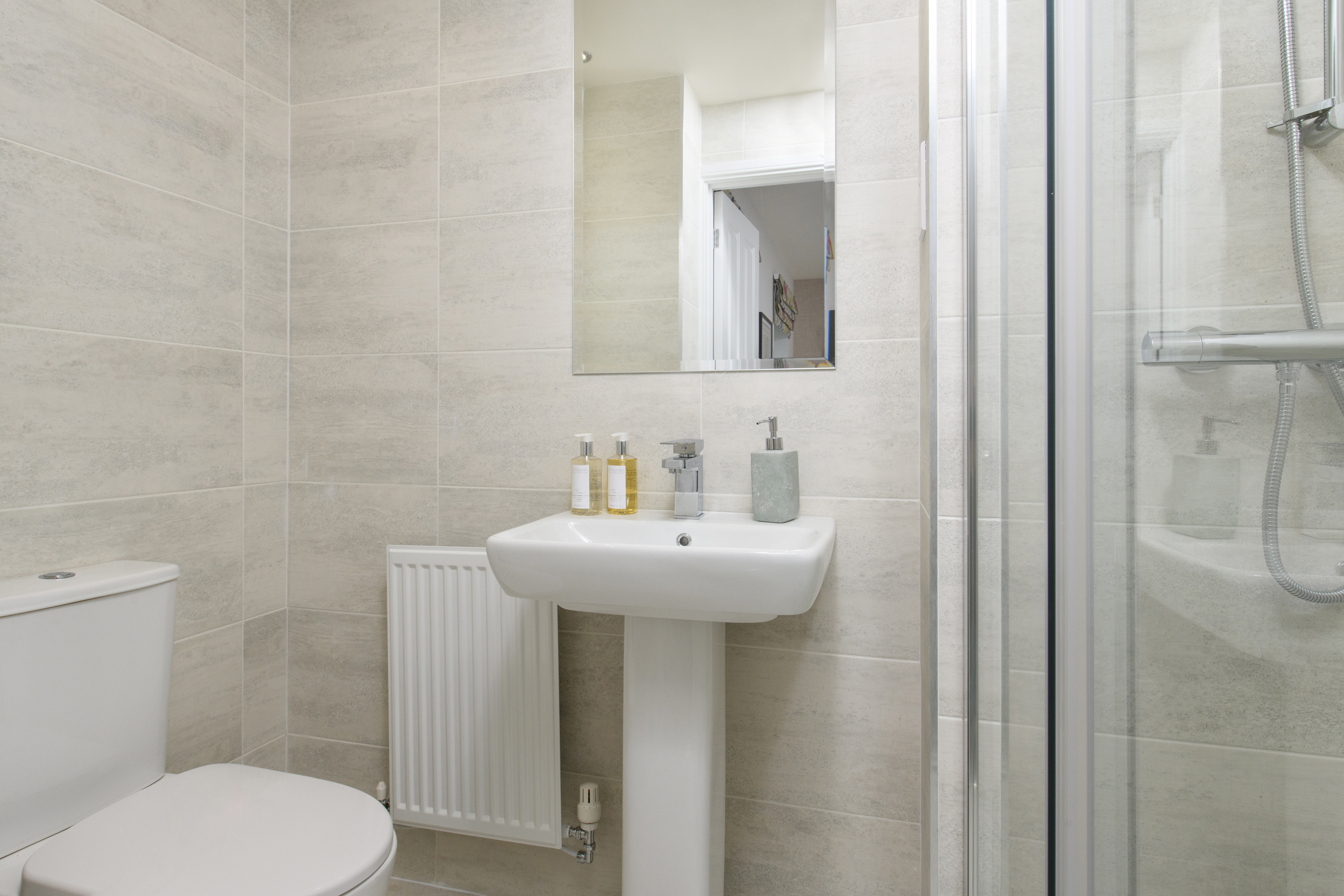 Inside view 4 bedroom Radleigh en suite