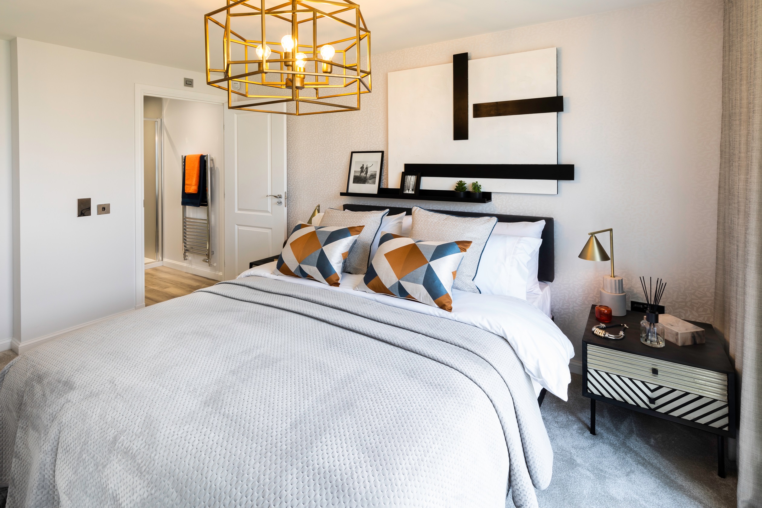 H7252-Show-Apartment-001