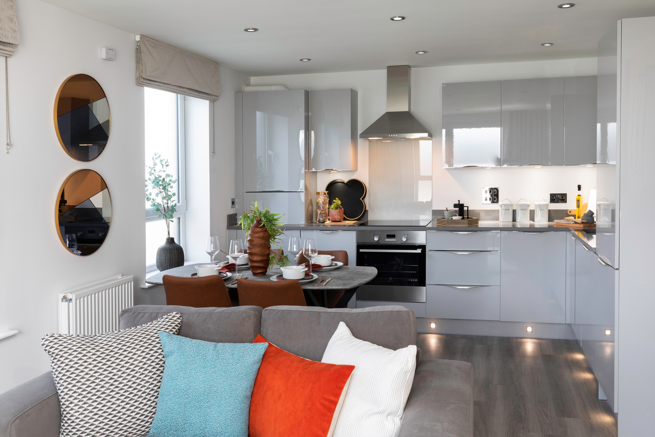 H7252-Show-Apartment-001