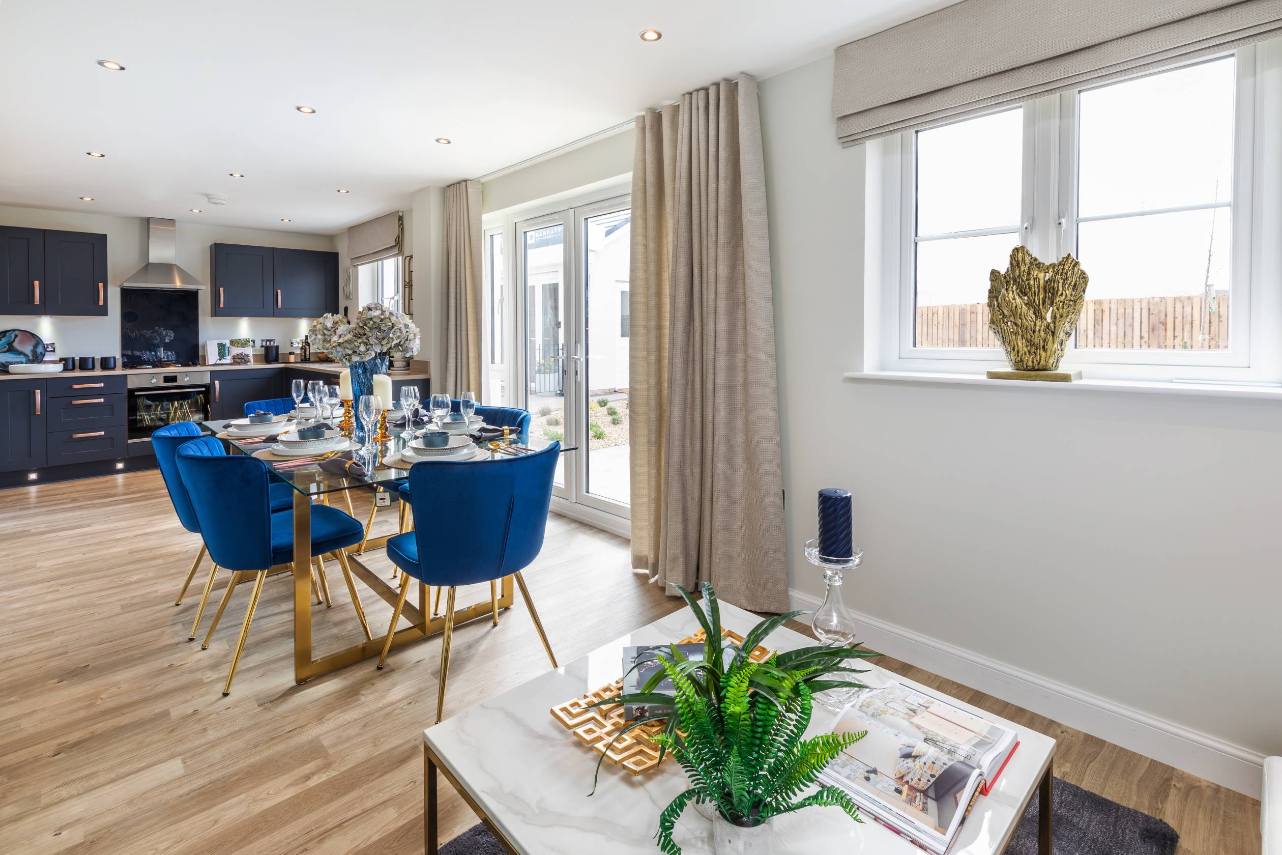 Bright kitchen dining area in Balmoral 4 bed home