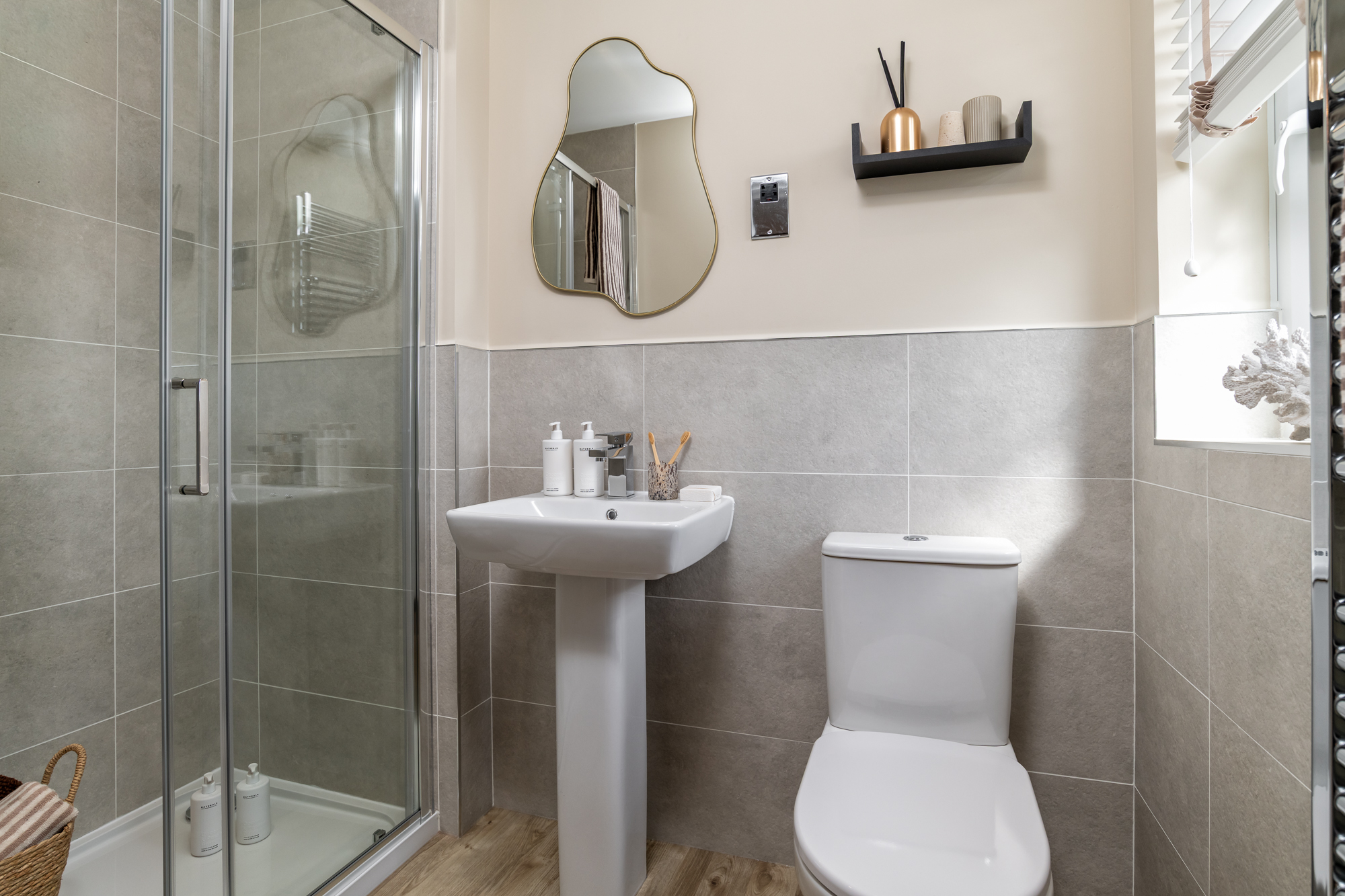 En suite shower room