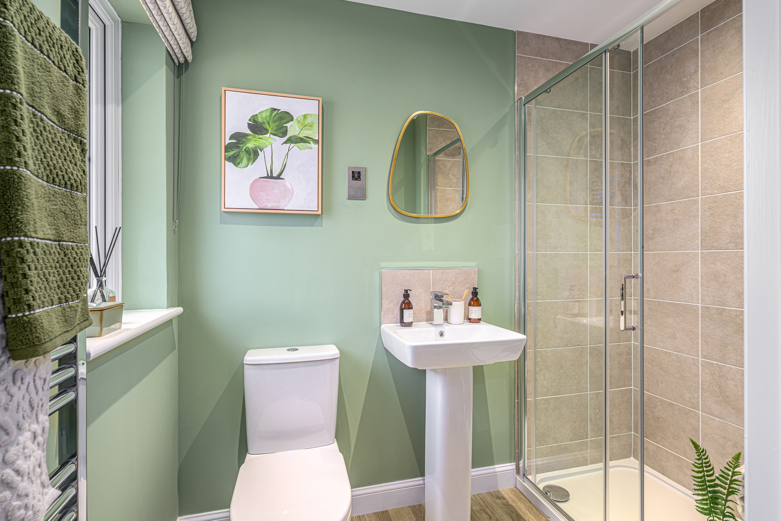 Sandy Shores_Fenton_BFOE_DEV003019_bed1_ensuite_001