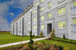 Westburn Gardens, Cornhill